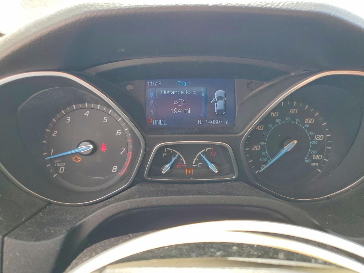 2014 Ford Focus Se Red vin: 1FADP3F29EL348740
