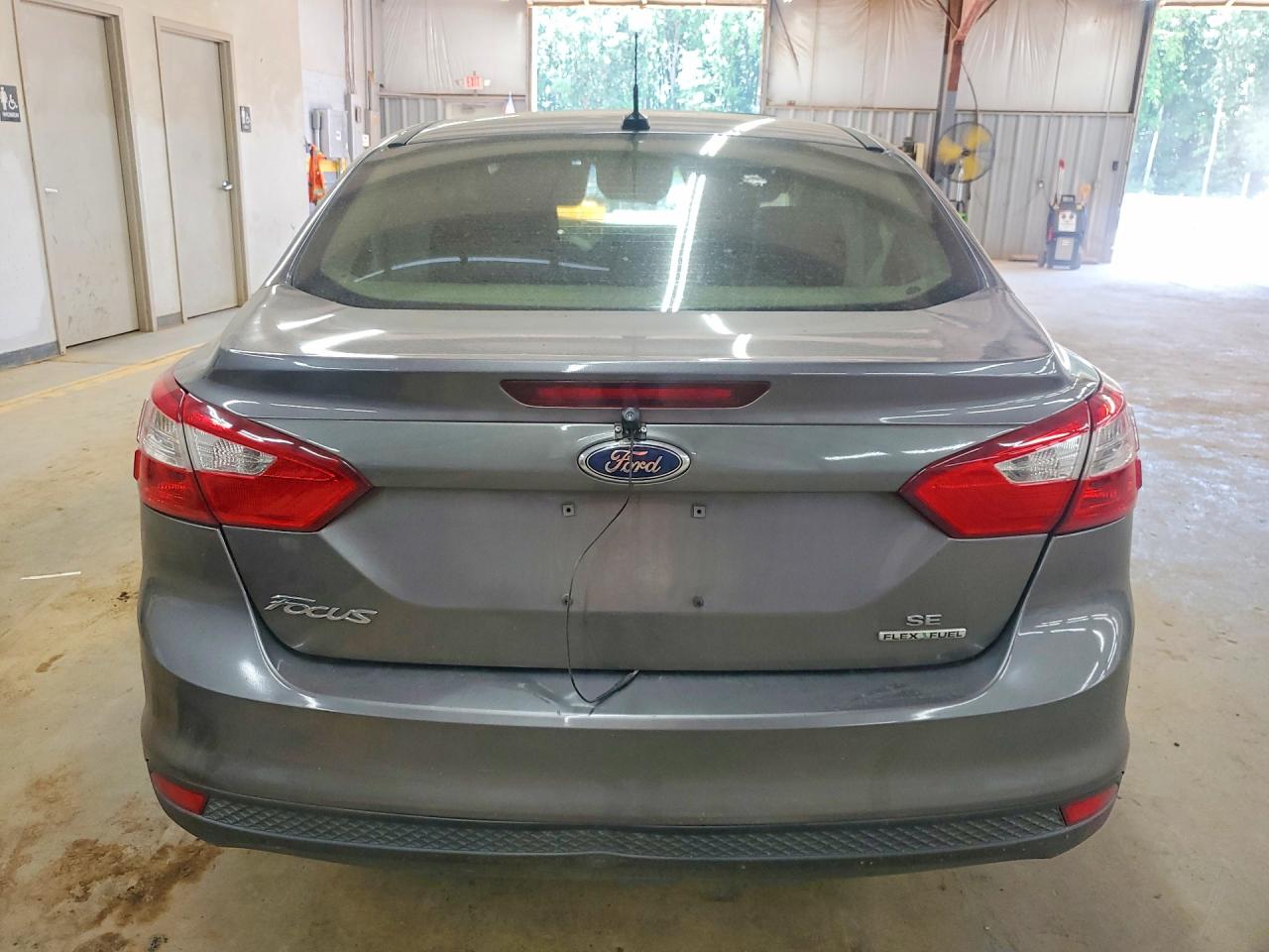 2014 Ford Focus Se Gray vin: 1FADP3F29EL359530