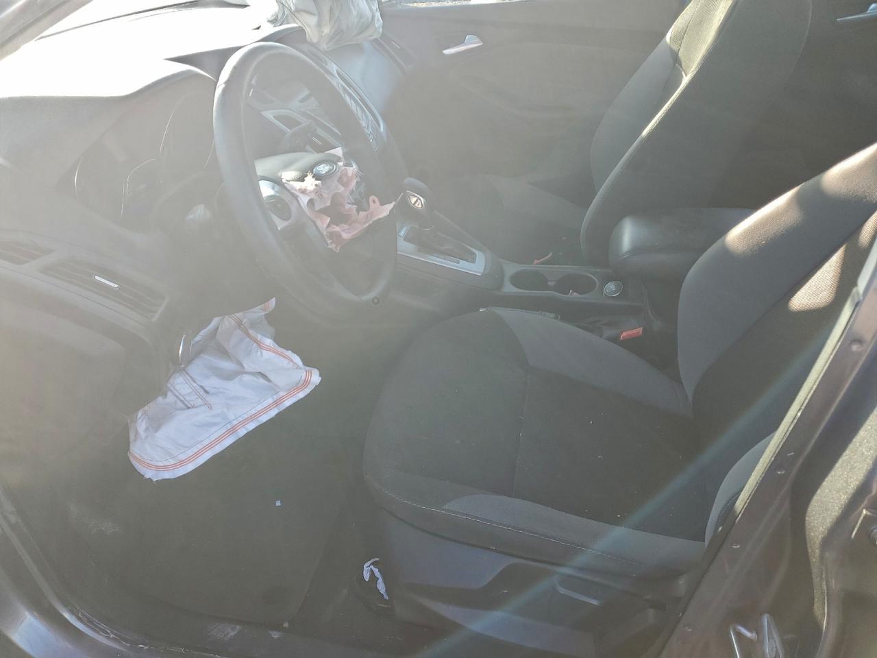 2014 Ford Focus Se Gray vin: 1FADP3F29EL373332