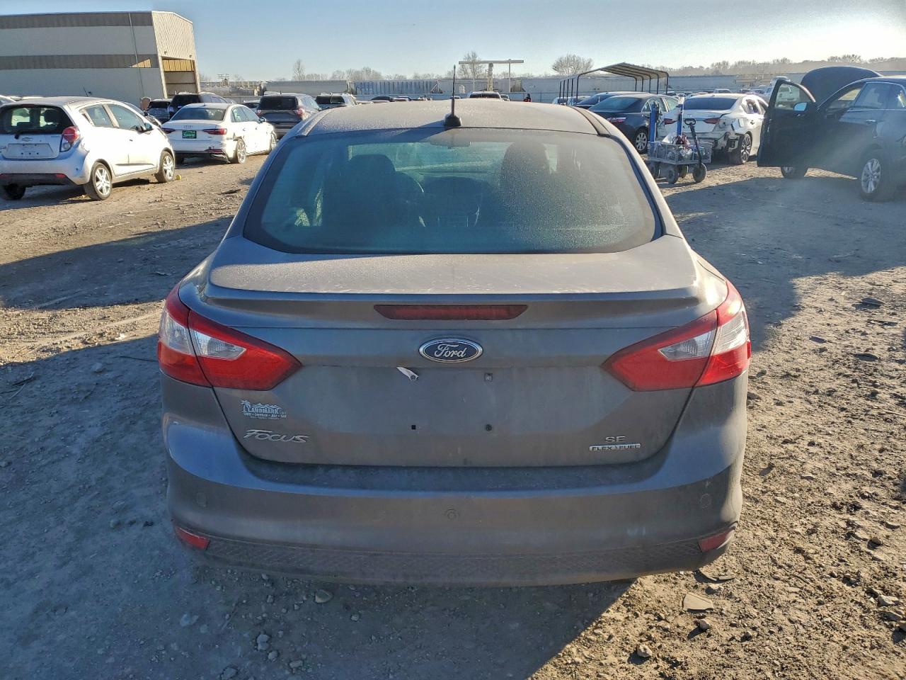 2014 Ford Focus Se Gray vin: 1FADP3F29EL373332