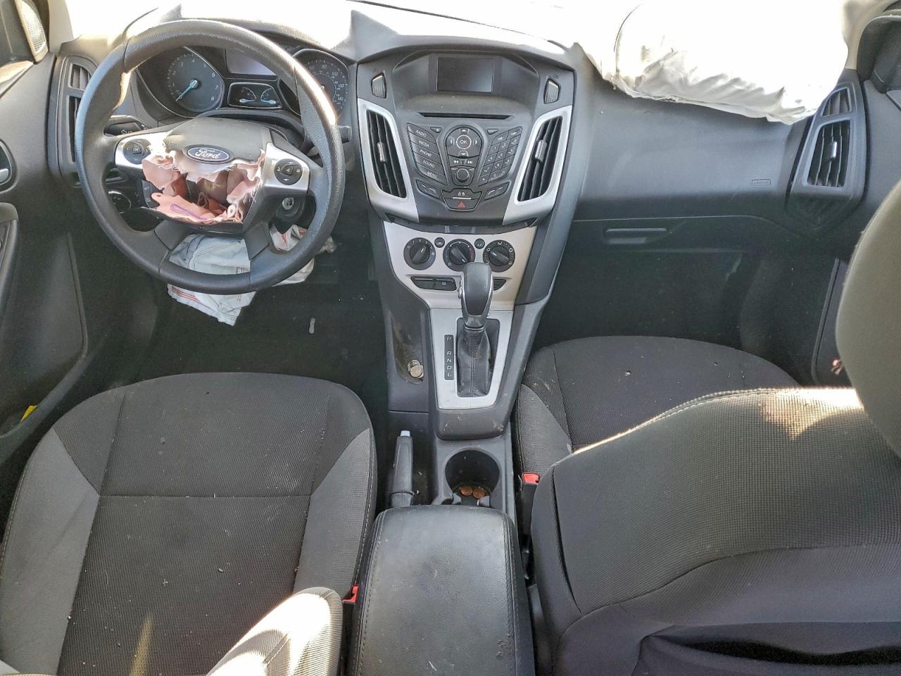 2014 Ford Focus Se Gray vin: 1FADP3F29EL373332
