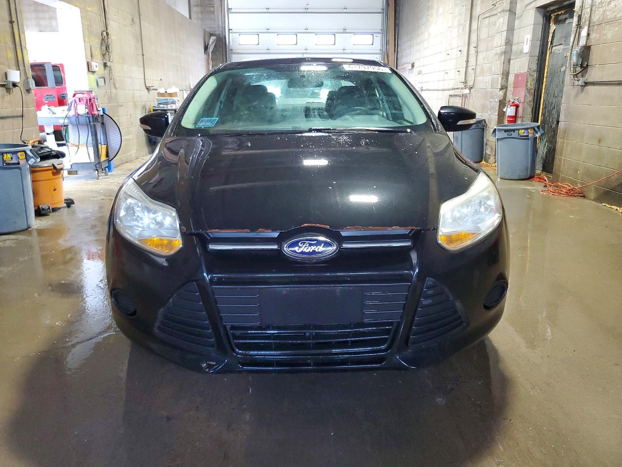 2014 Ford Focus Se Черный vin: 1FADP3F29EL374089