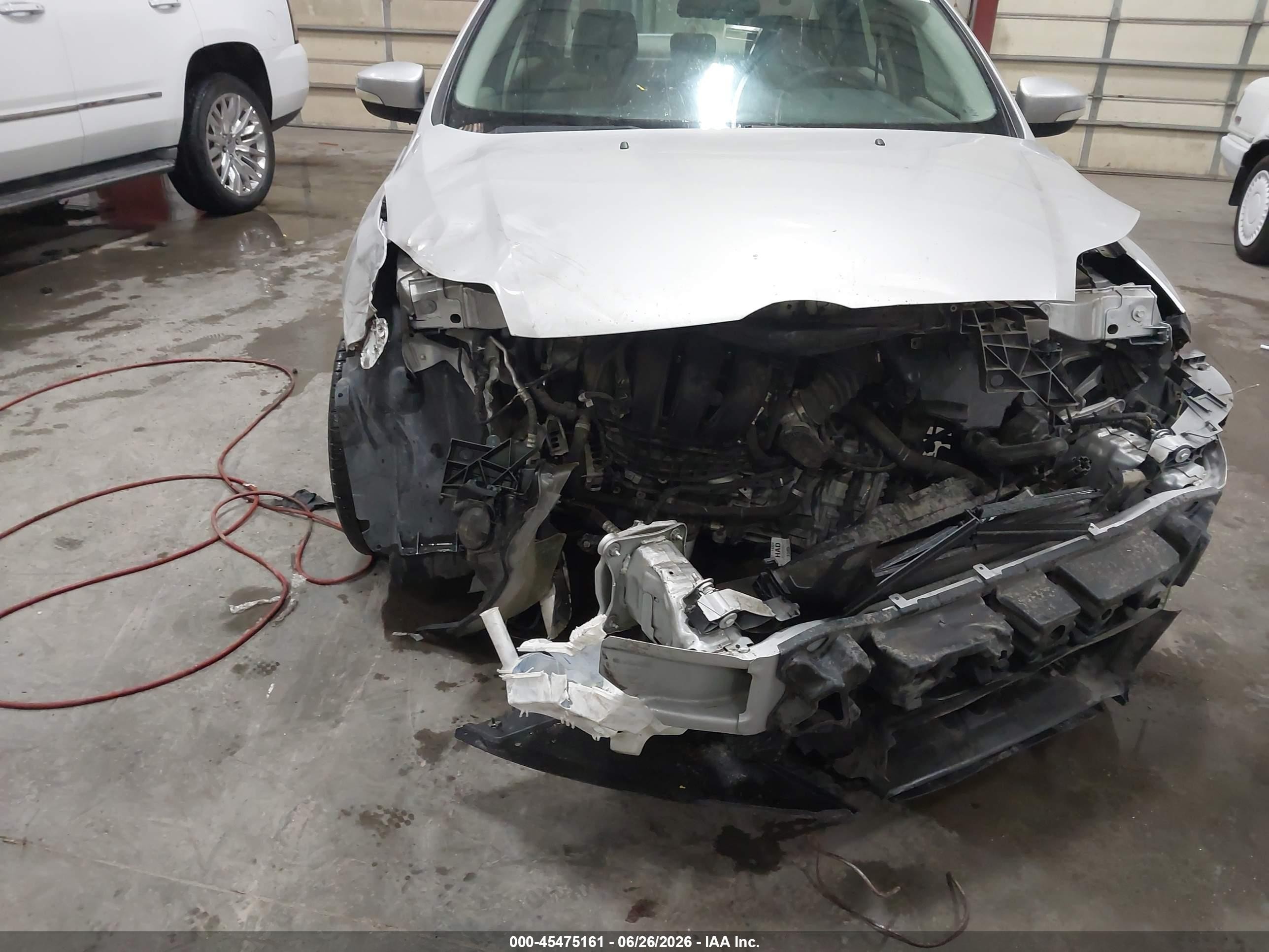 2014 Ford Focus Se Silver vin: 1FADP3F29EL376537