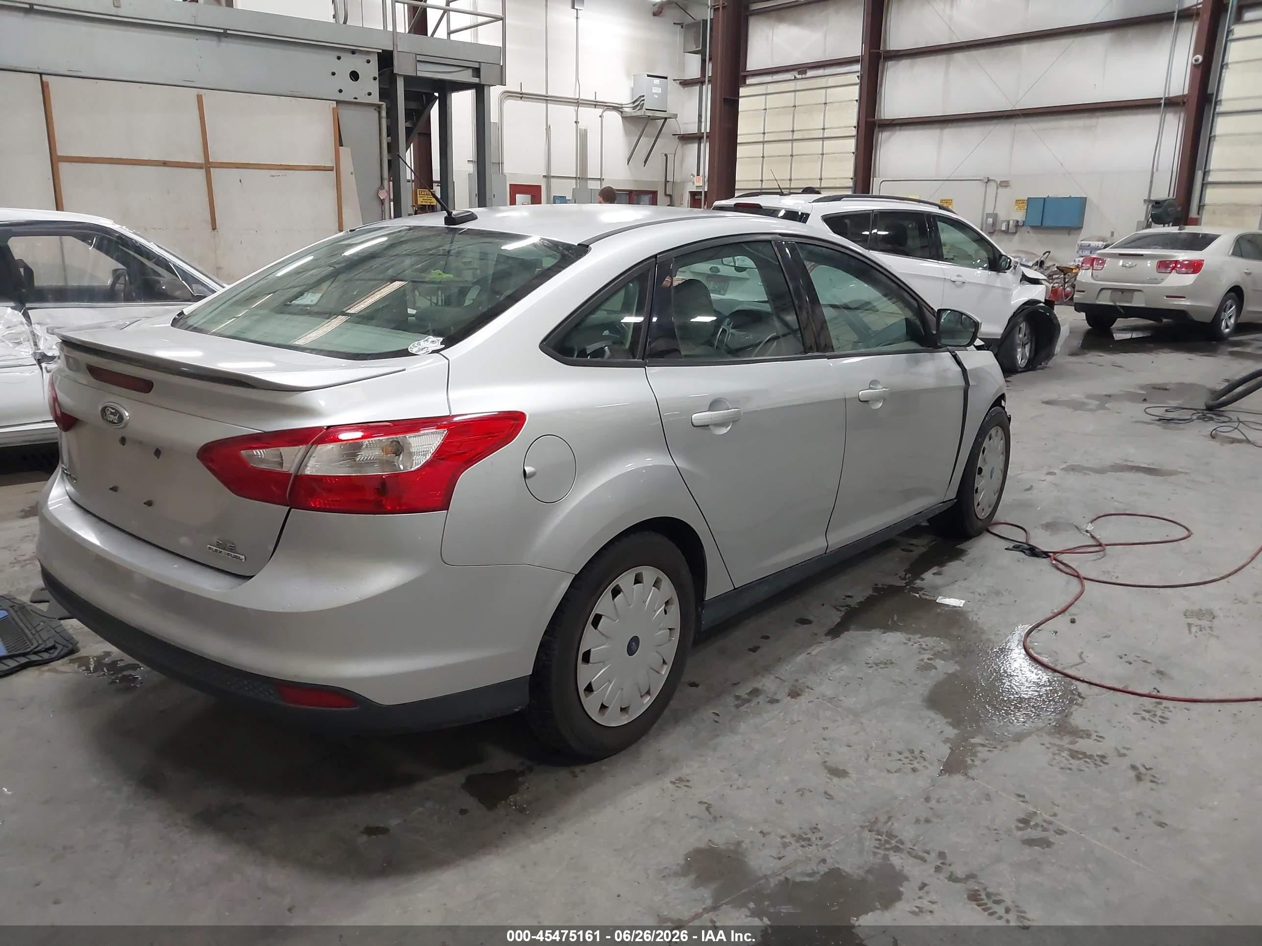 2014 Ford Focus Se Silver vin: 1FADP3F29EL376537