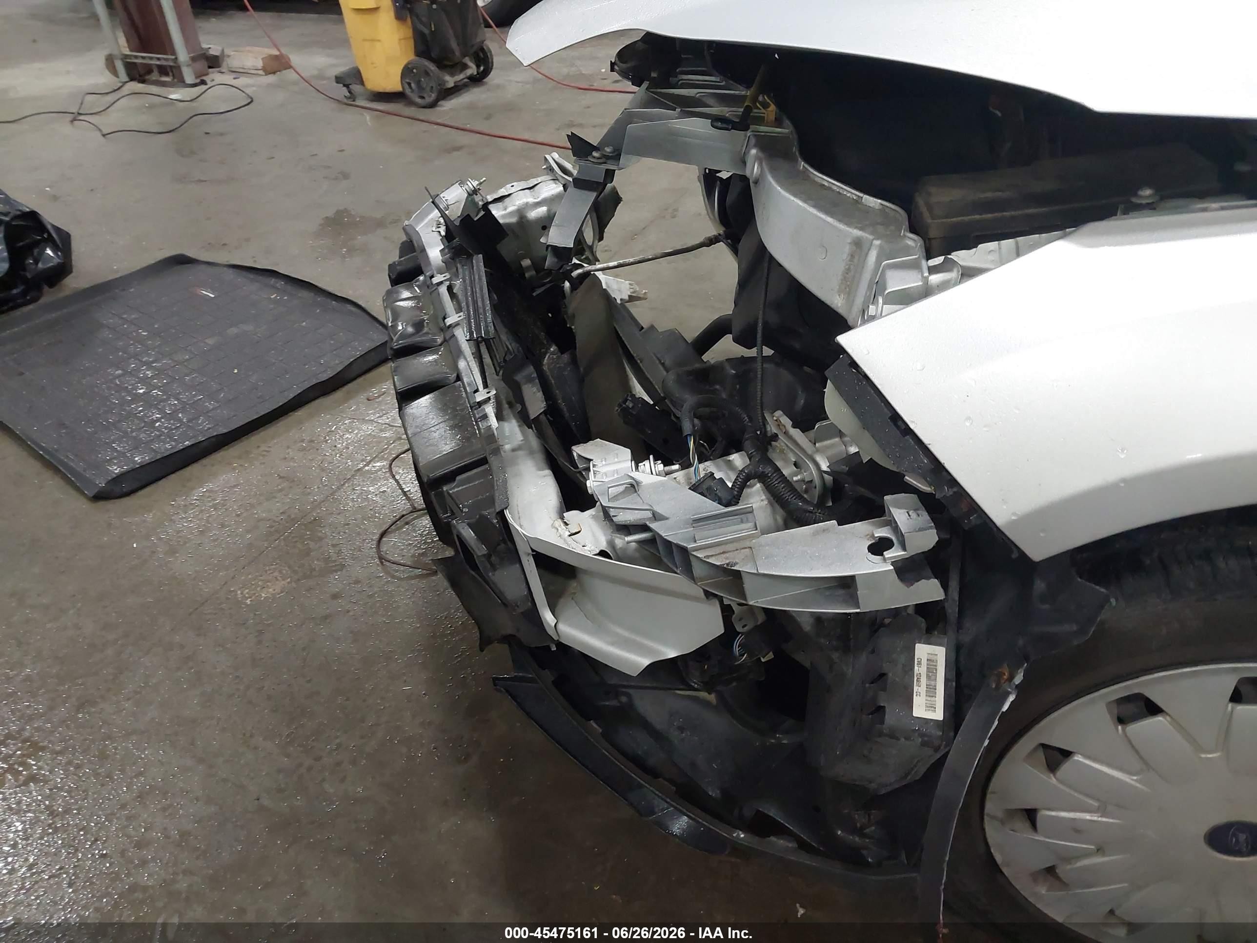 2014 Ford Focus Se Silver vin: 1FADP3F29EL376537