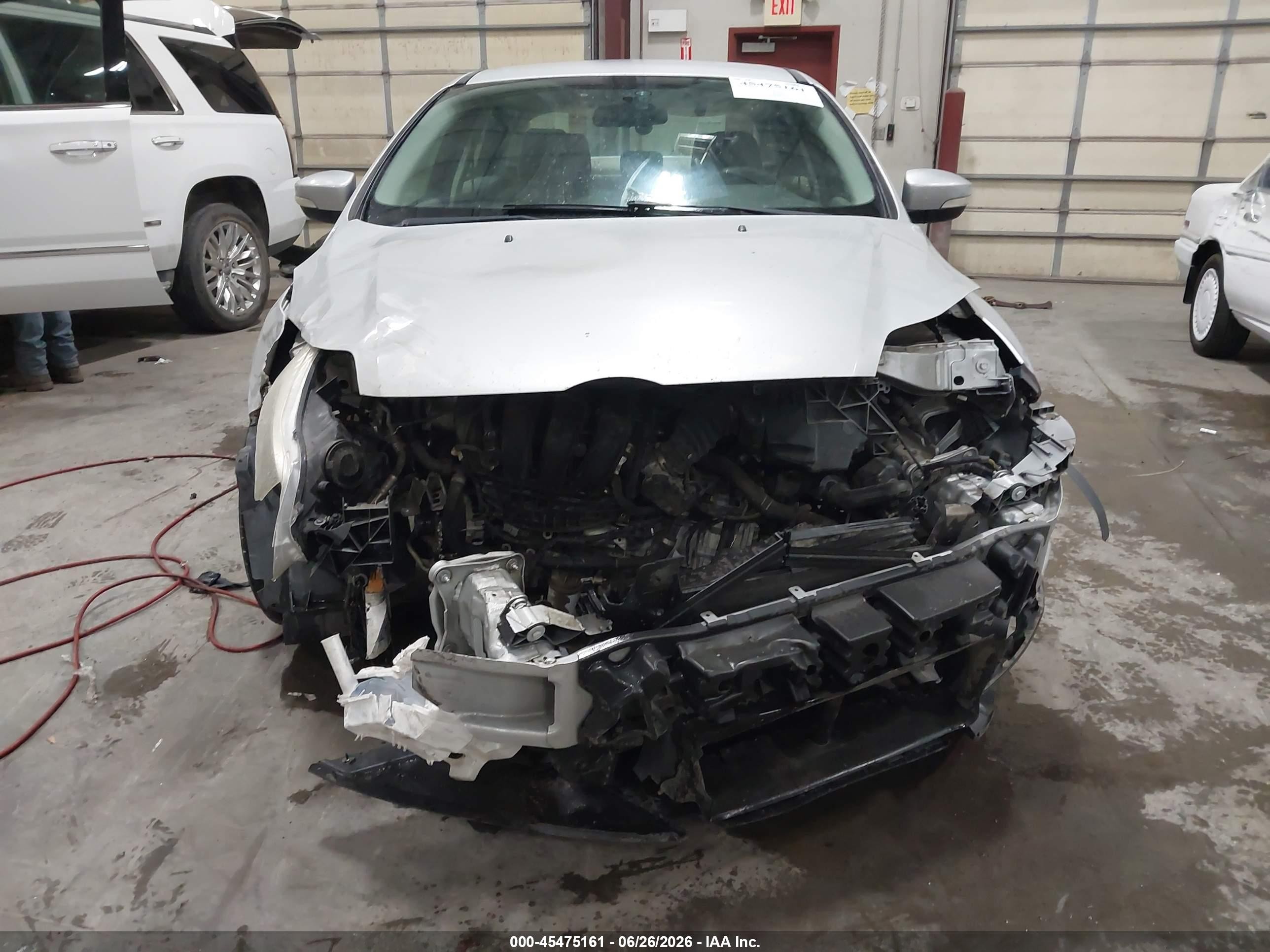 2014 Ford Focus Se Silver vin: 1FADP3F29EL376537