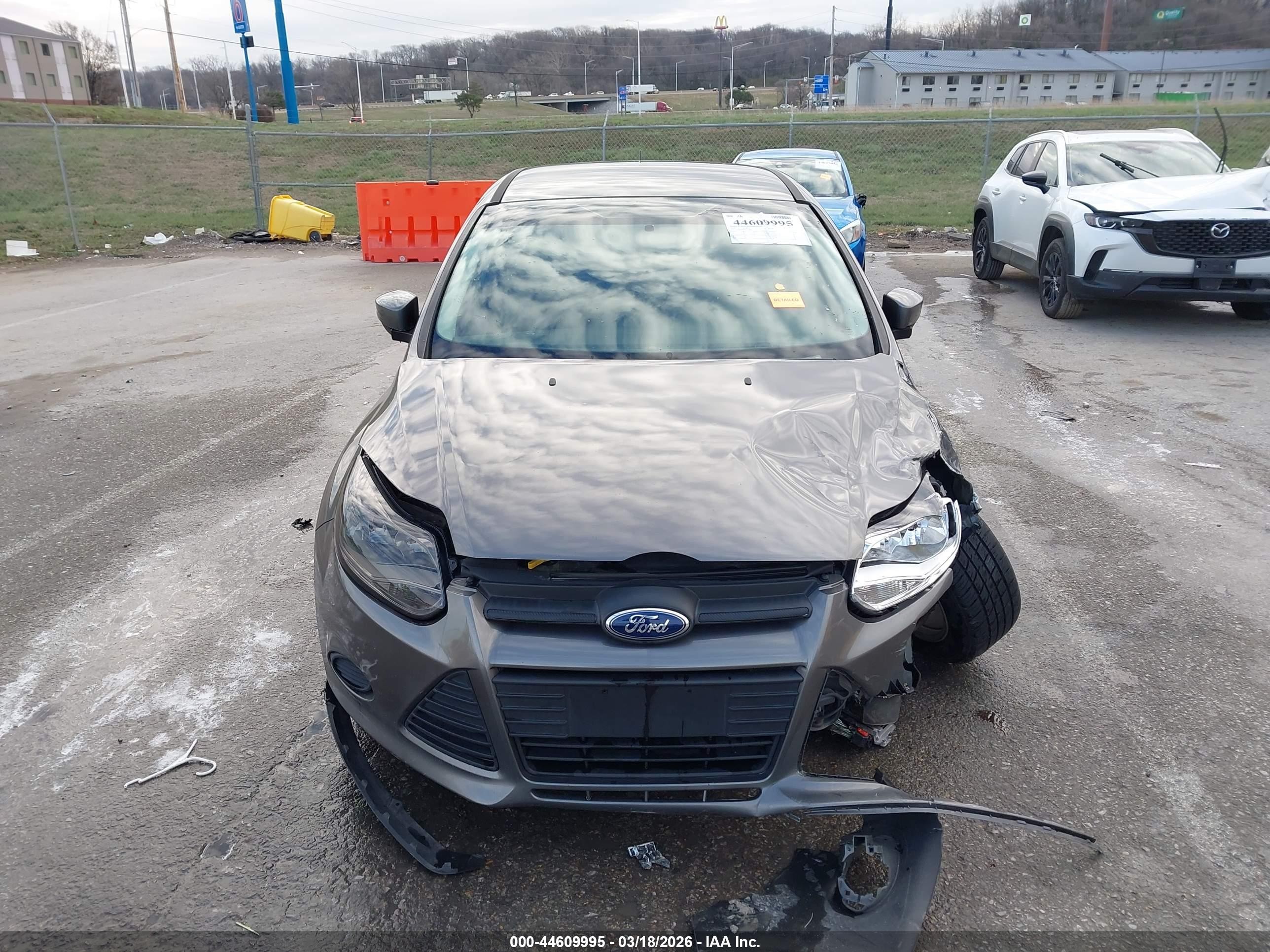 2014 Ford Focus Se Gray vin: 1FADP3F29EL377820
