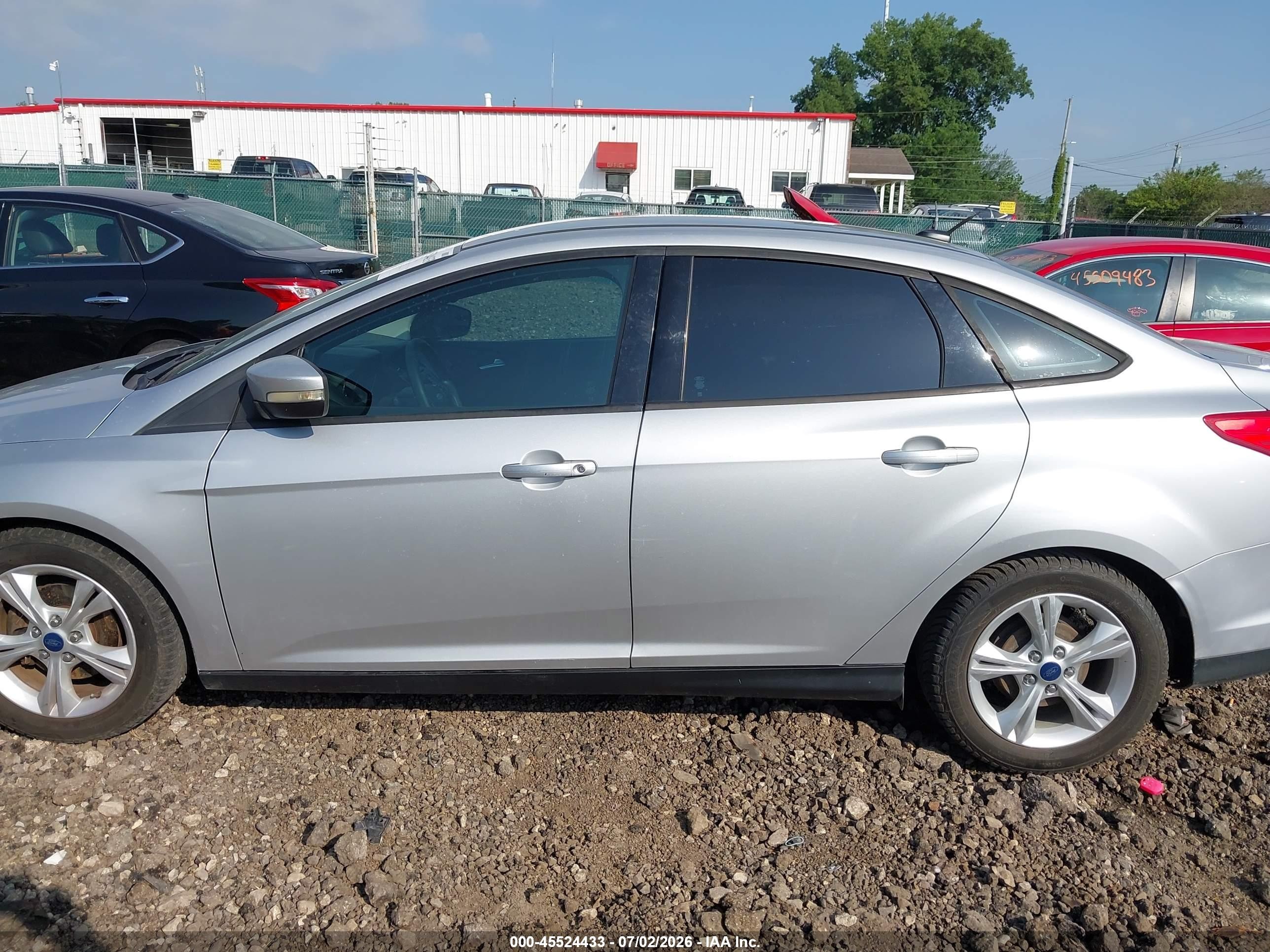 2014 Ford Focus Se Silver vin: 1FADP3F29EL397680
