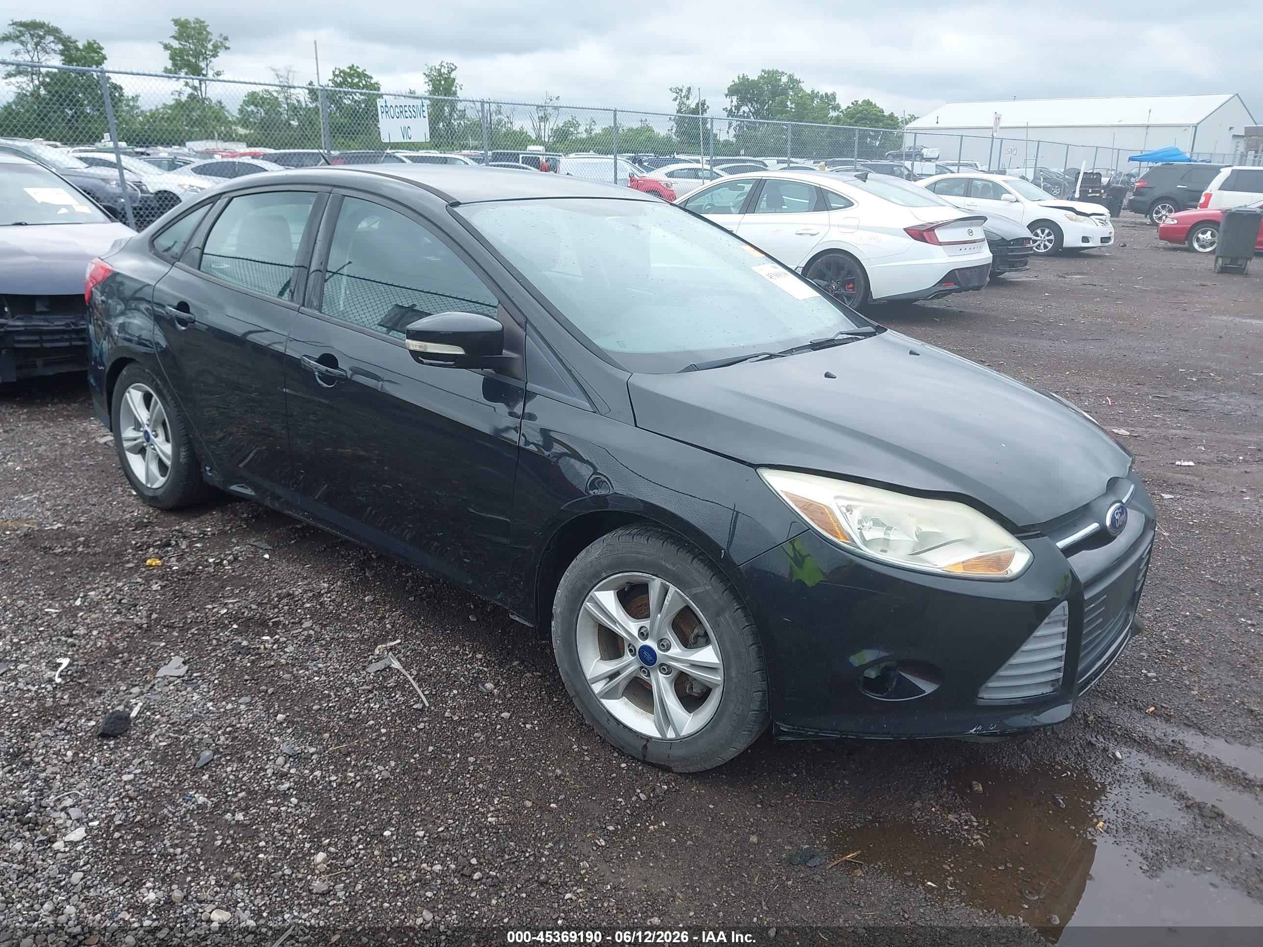 2014 Ford Focus Se Black vin: 1FADP3F29EL414137