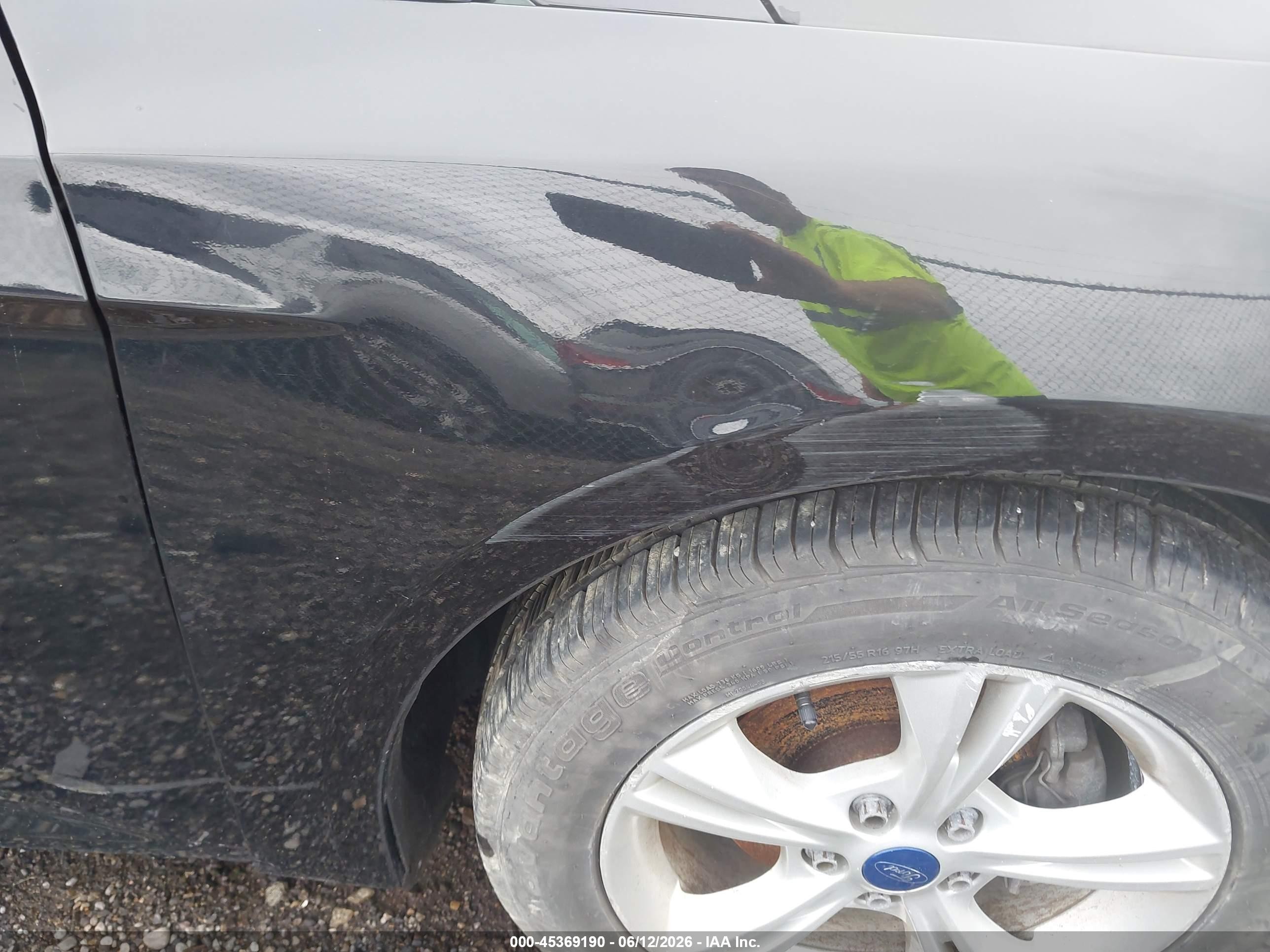 2014 Ford Focus Se Black vin: 1FADP3F29EL414137