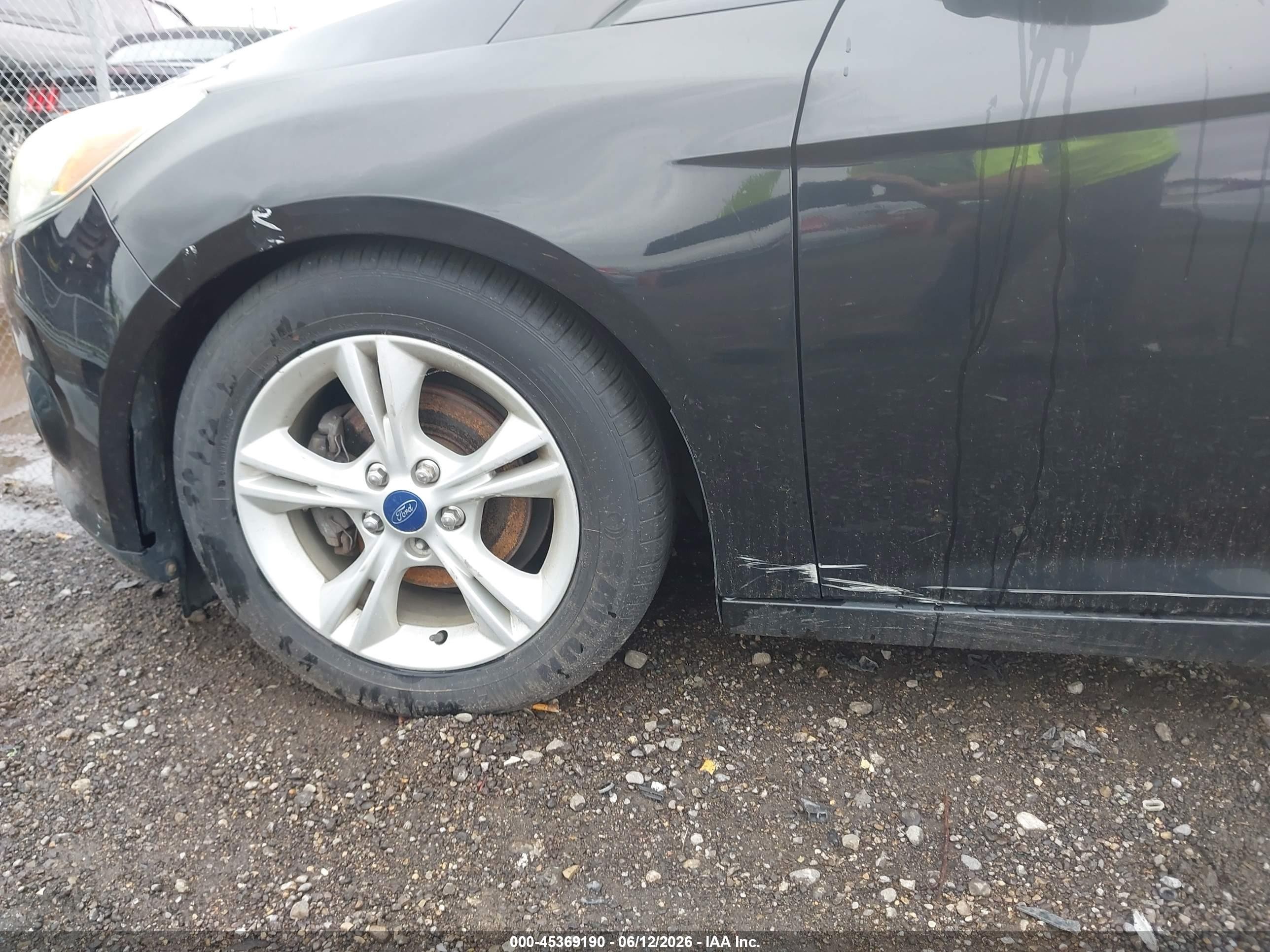 2014 Ford Focus Se Black vin: 1FADP3F29EL414137