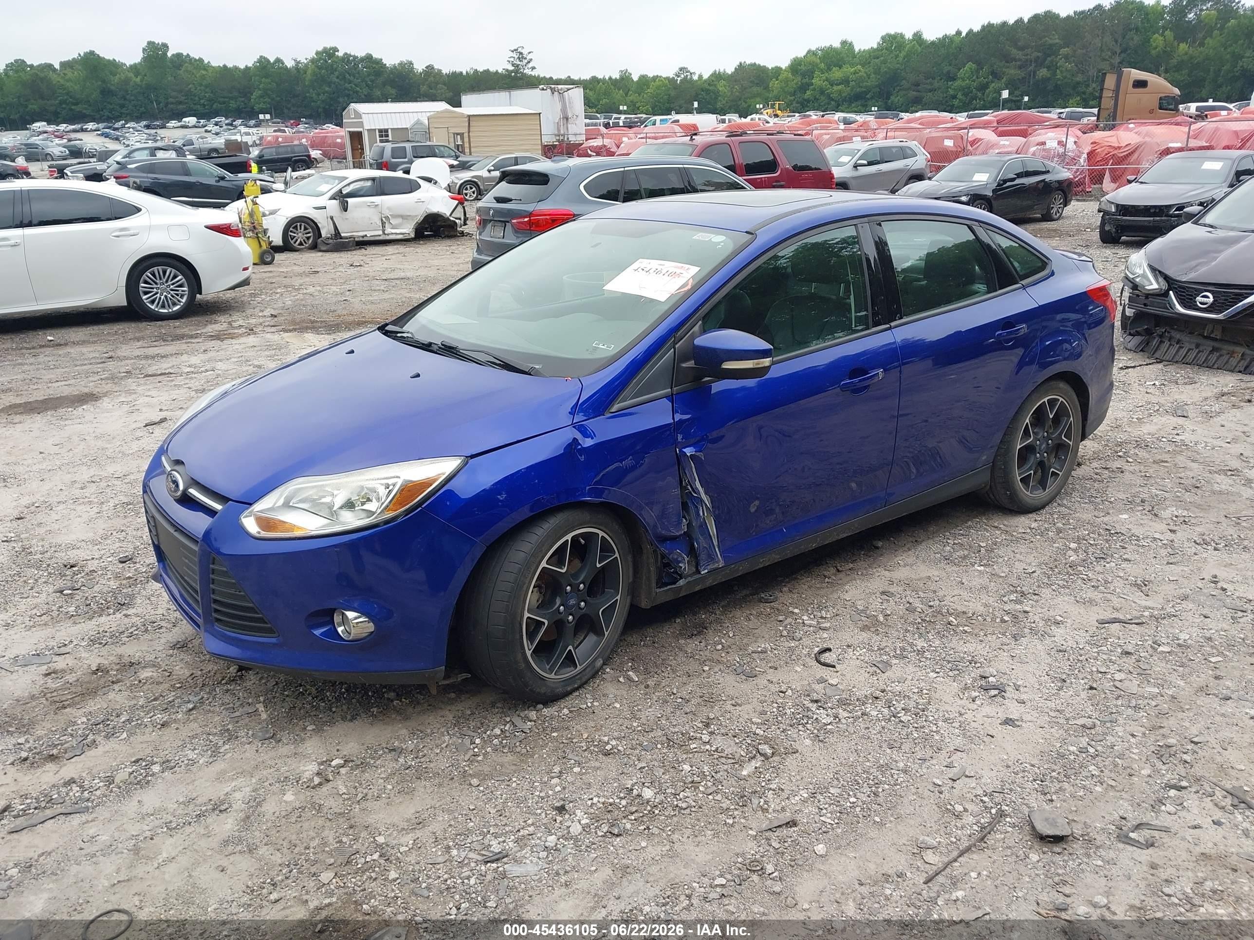 2014 Ford Focus Se Blue vin: 1FADP3F29EL417099