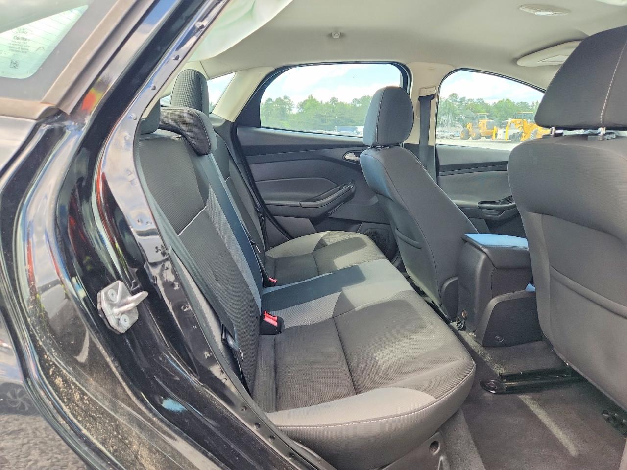 2014 Ford Focus Se Black vin: 1FADP3F29EL433030