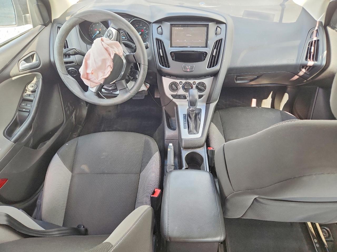 2014 Ford Focus Se Black vin: 1FADP3F29EL433030