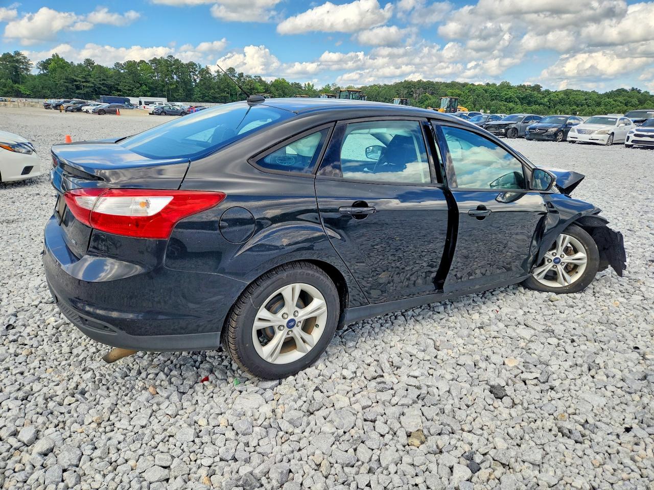 2014 Ford Focus Se Black vin: 1FADP3F29EL433030
