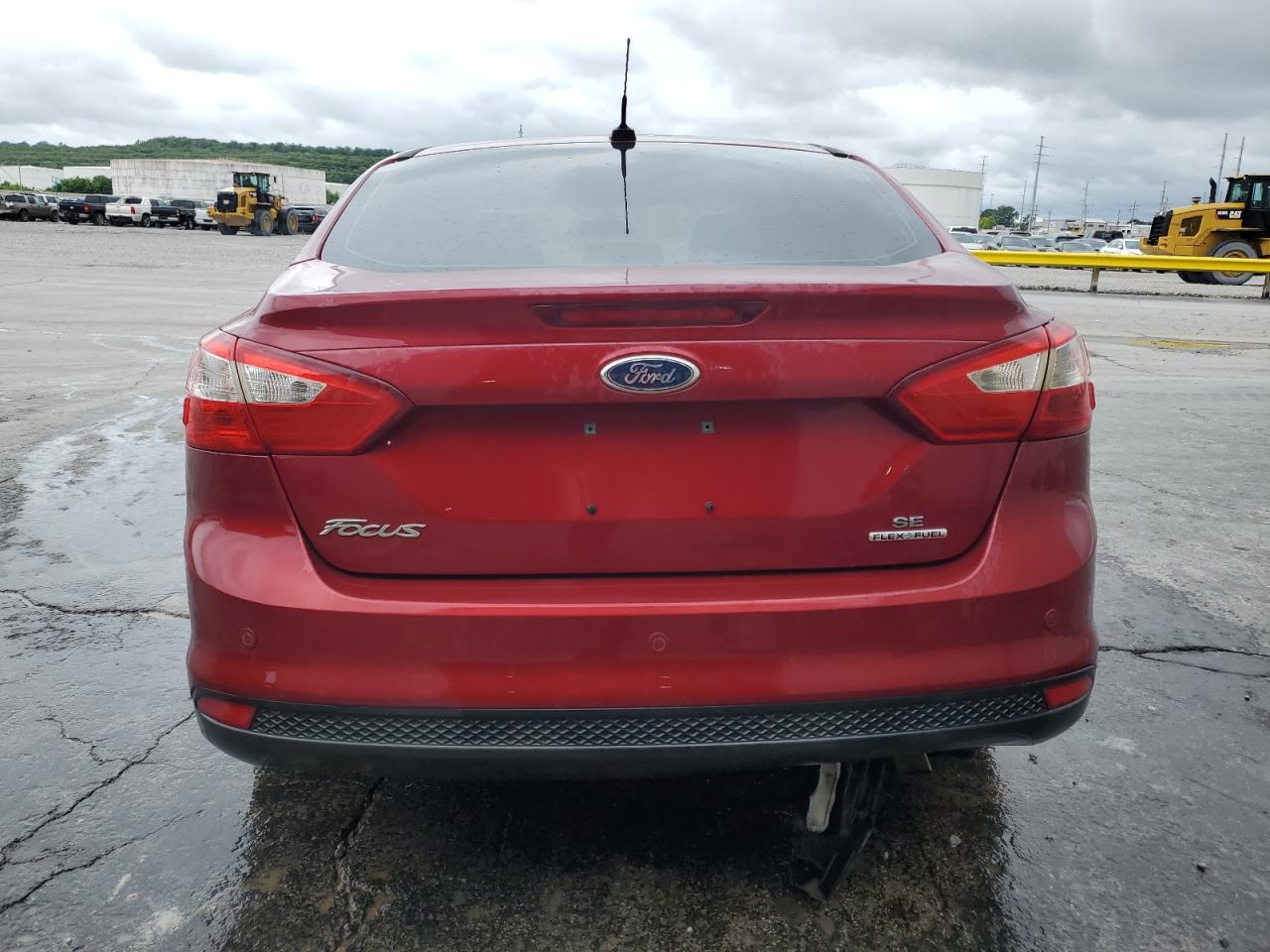 2014 Ford Focus Se Red vin: 1FADP3F29EL441225