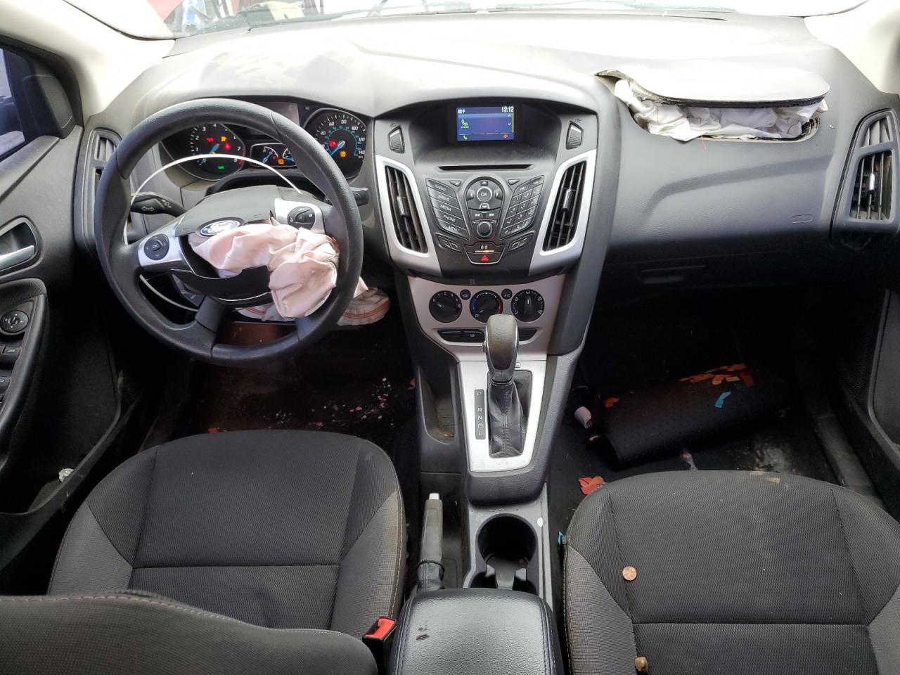 2014 Ford Focus Se Red vin: 1FADP3F29EL441225