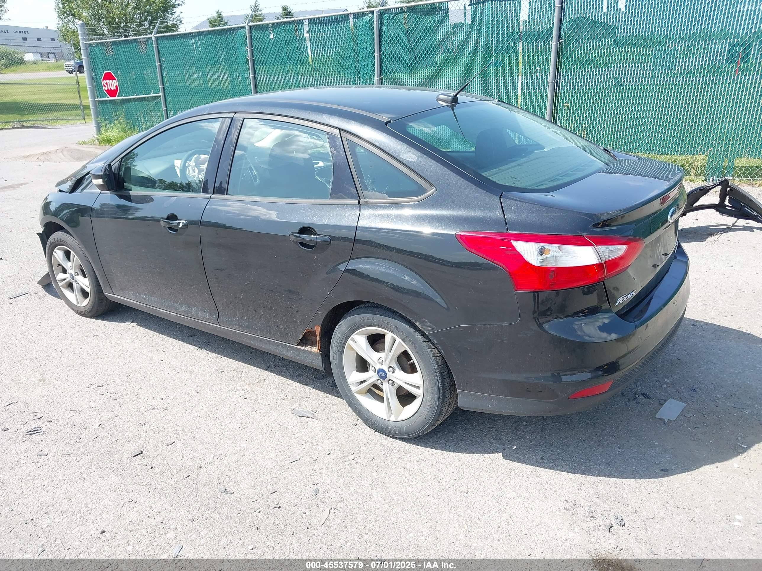 2014 Ford Focus Se Gray vin: 1FADP3F29EL456789