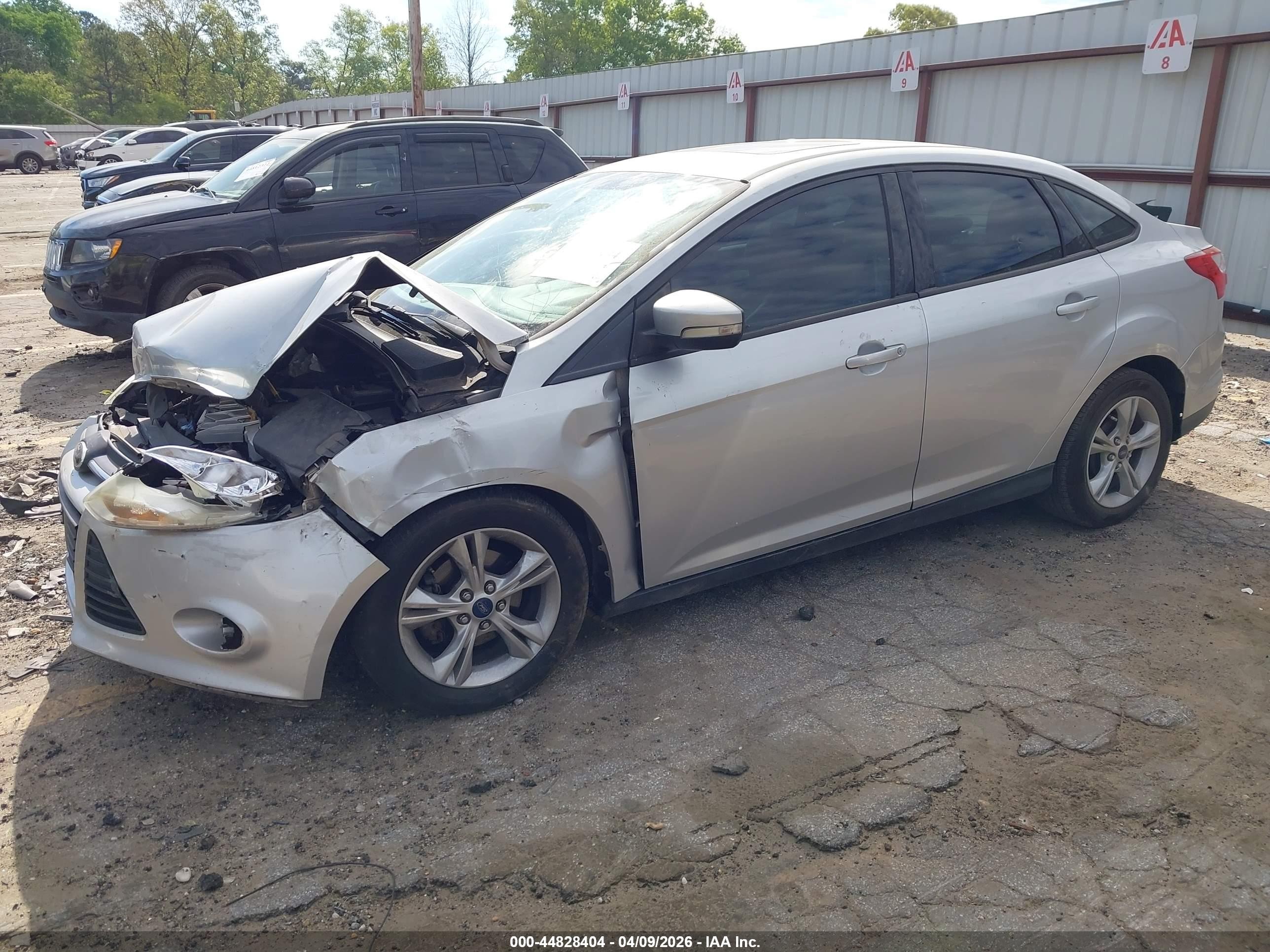 2014 Ford Focus Se Silver vin: 1FADP3F29EL458087