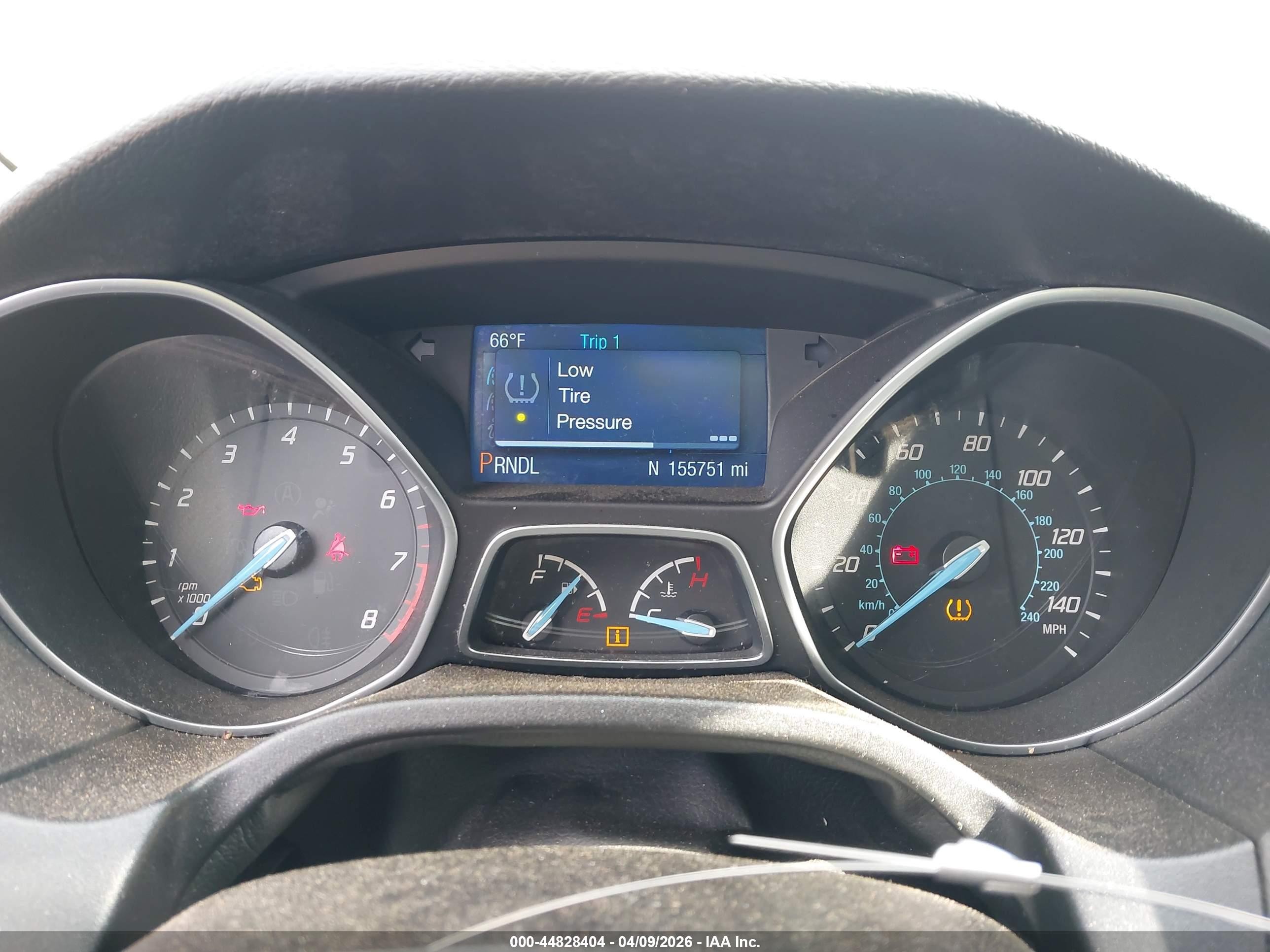 2014 Ford Focus Se Silver vin: 1FADP3F29EL458087
