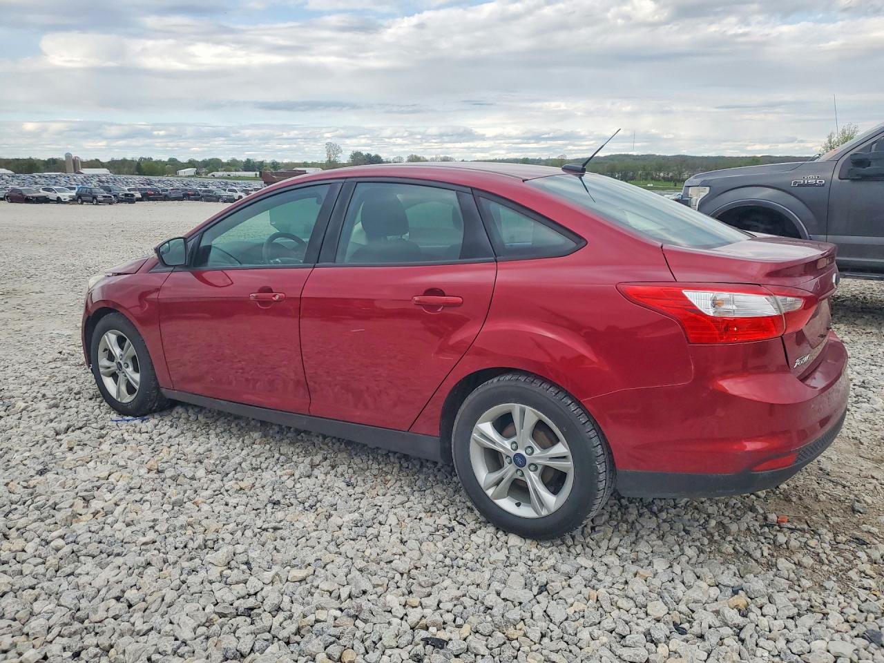 2014 Ford Focus Se Burgundy vin: 1FADP3F29EL459269