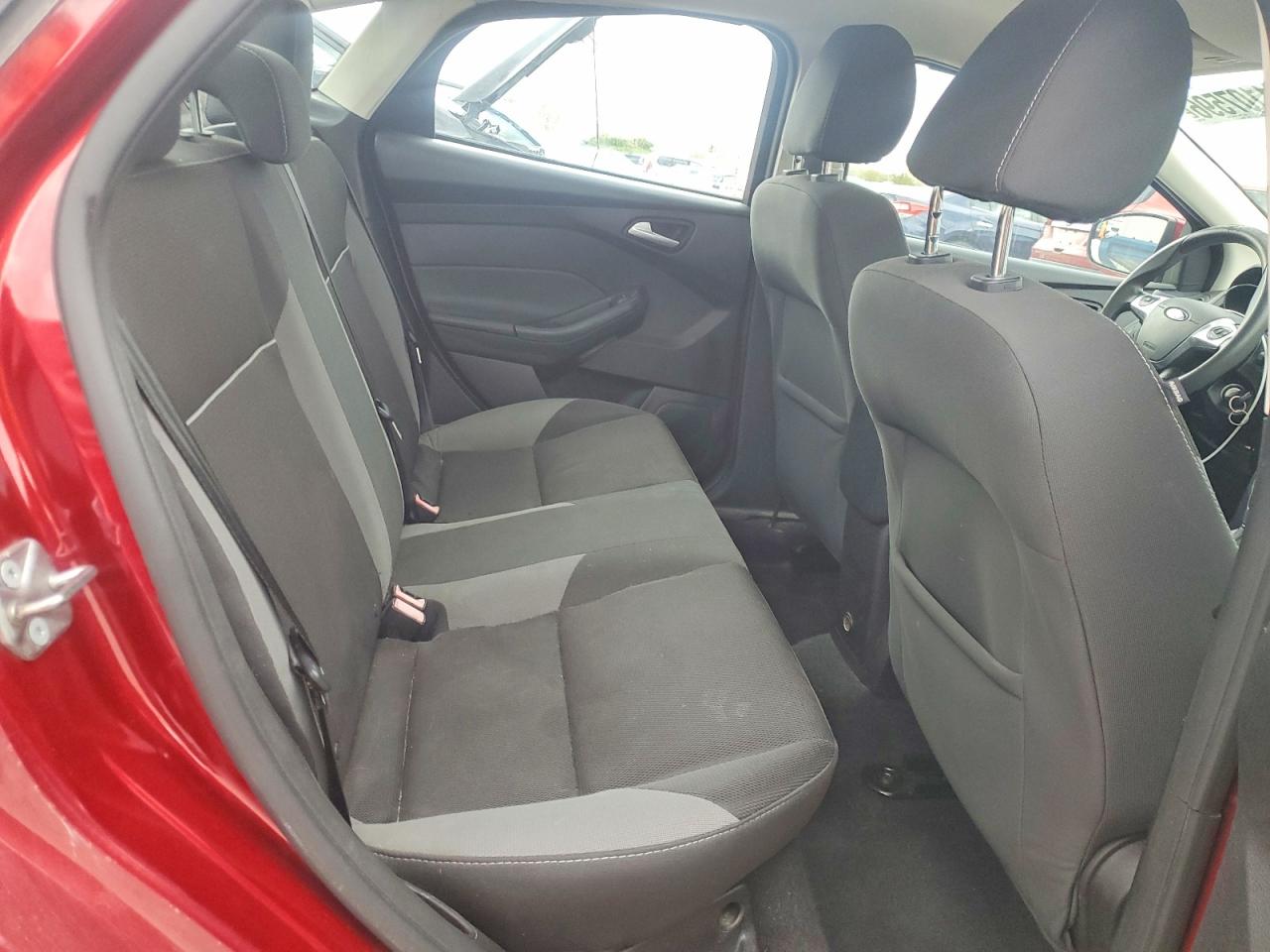 2014 Ford Focus Se Burgundy vin: 1FADP3F29EL459269