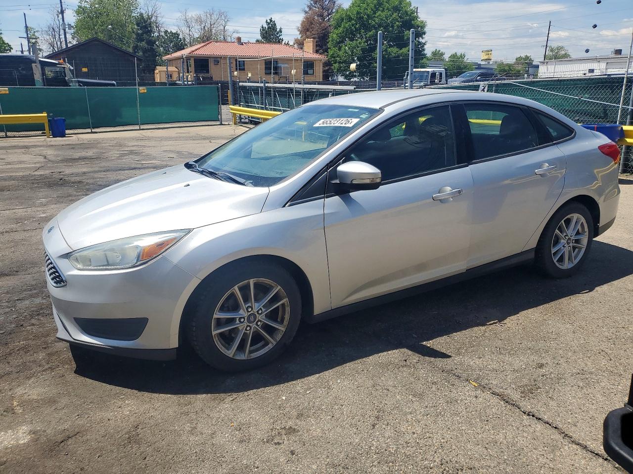2015 Ford Focus Se Gray vin: 1FADP3F29FL205613
