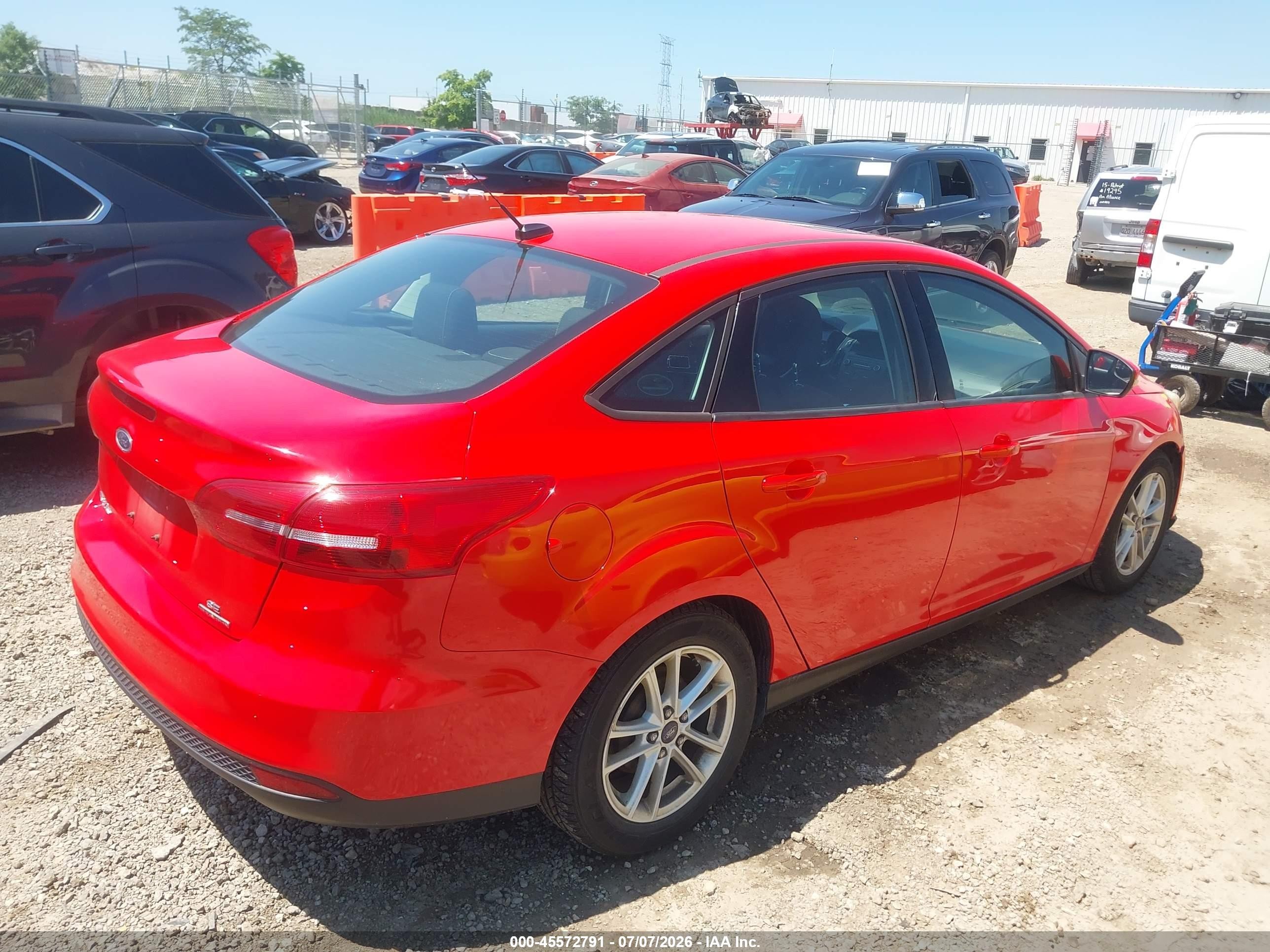 2015 Ford Focus Se Red vin: 1FADP3F29FL205840