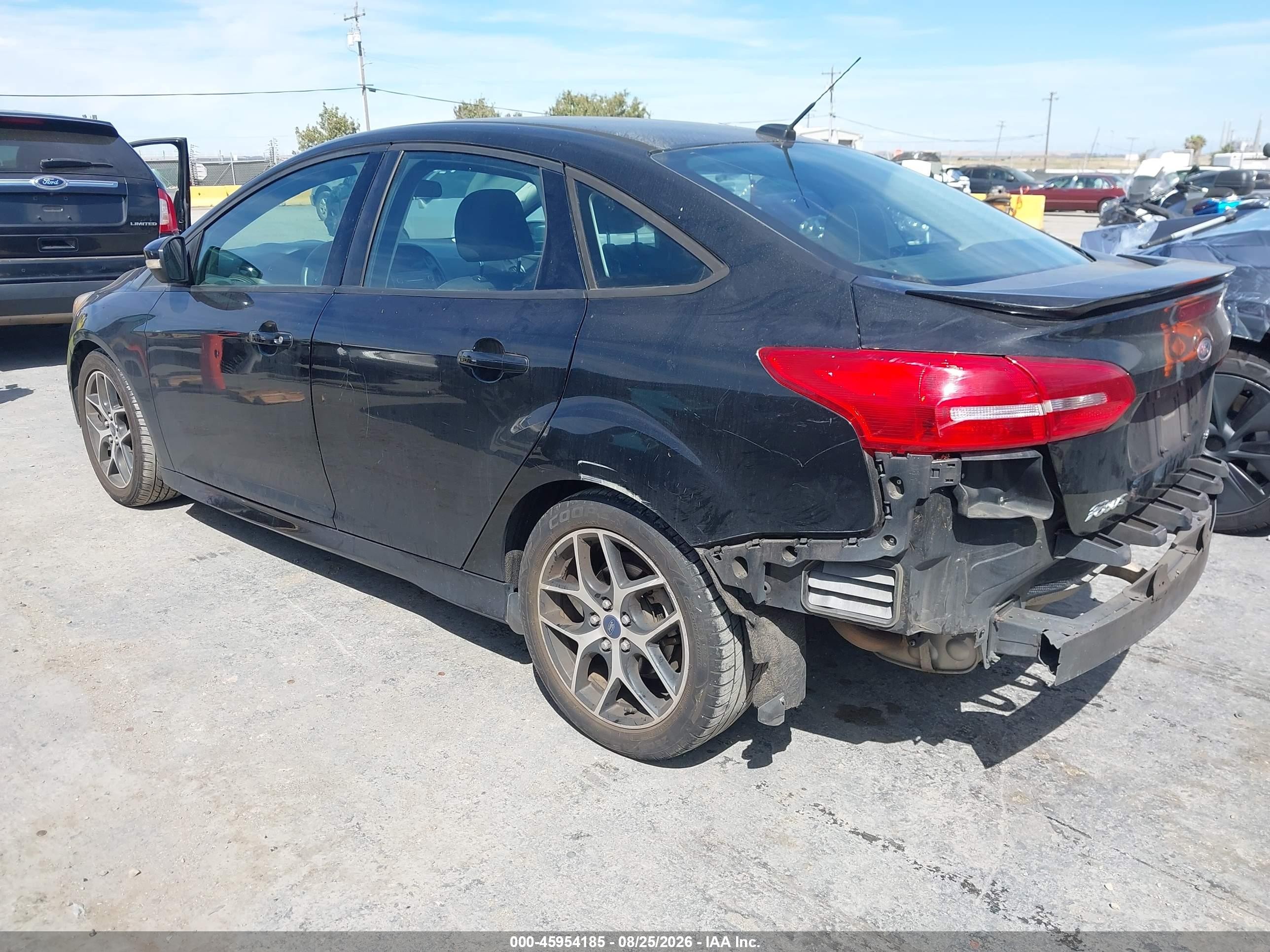 2015 Ford Focus Se Black vin: 1FADP3F29FL241592