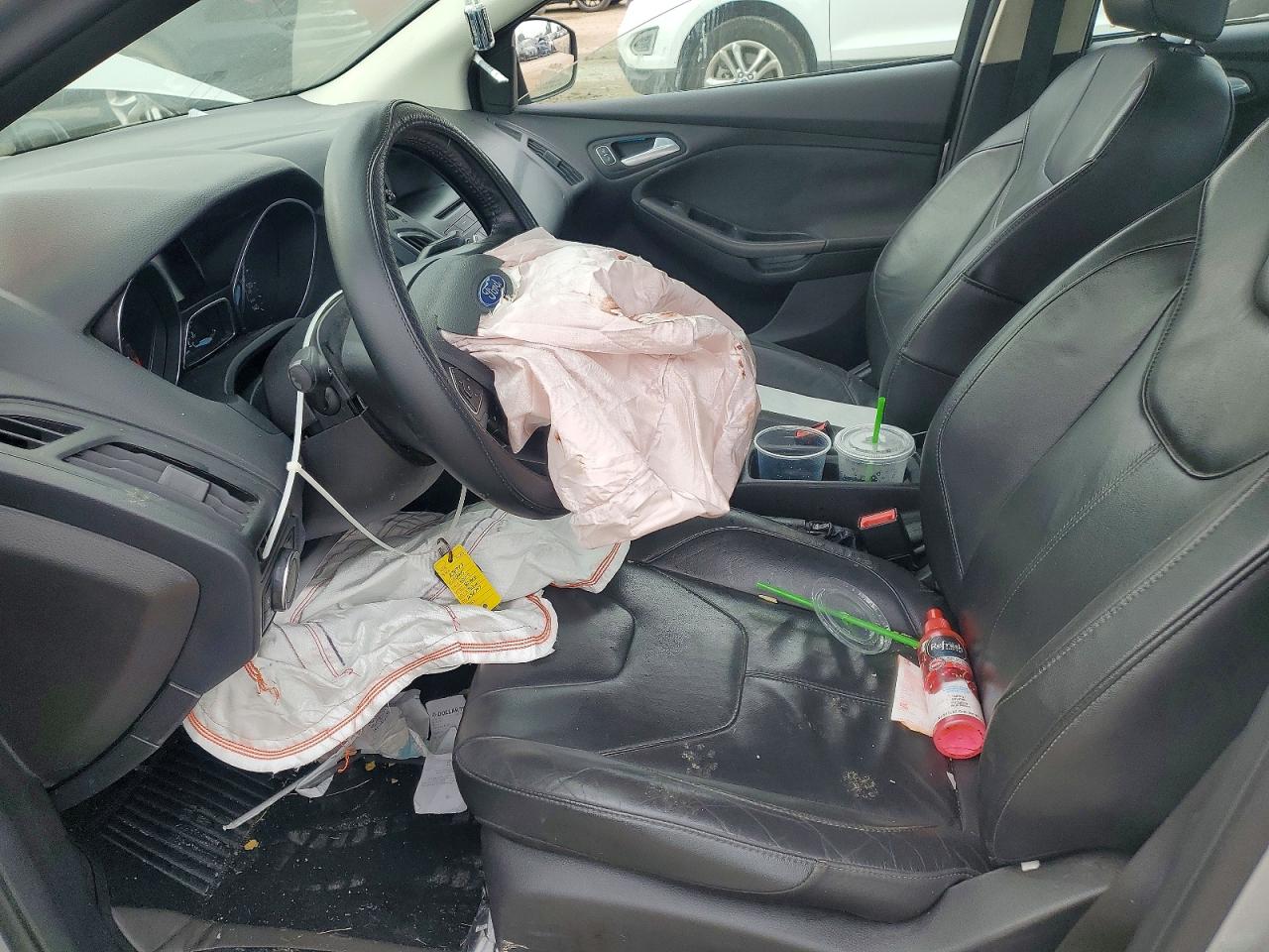 2015 Ford Focus Se Silver vin: 1FADP3F29FL256707