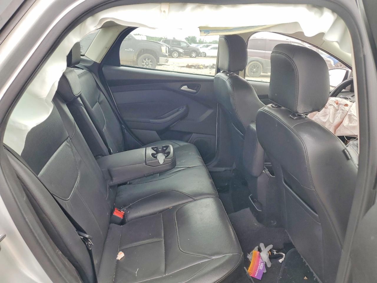 2015 Ford Focus Se Silver vin: 1FADP3F29FL256707