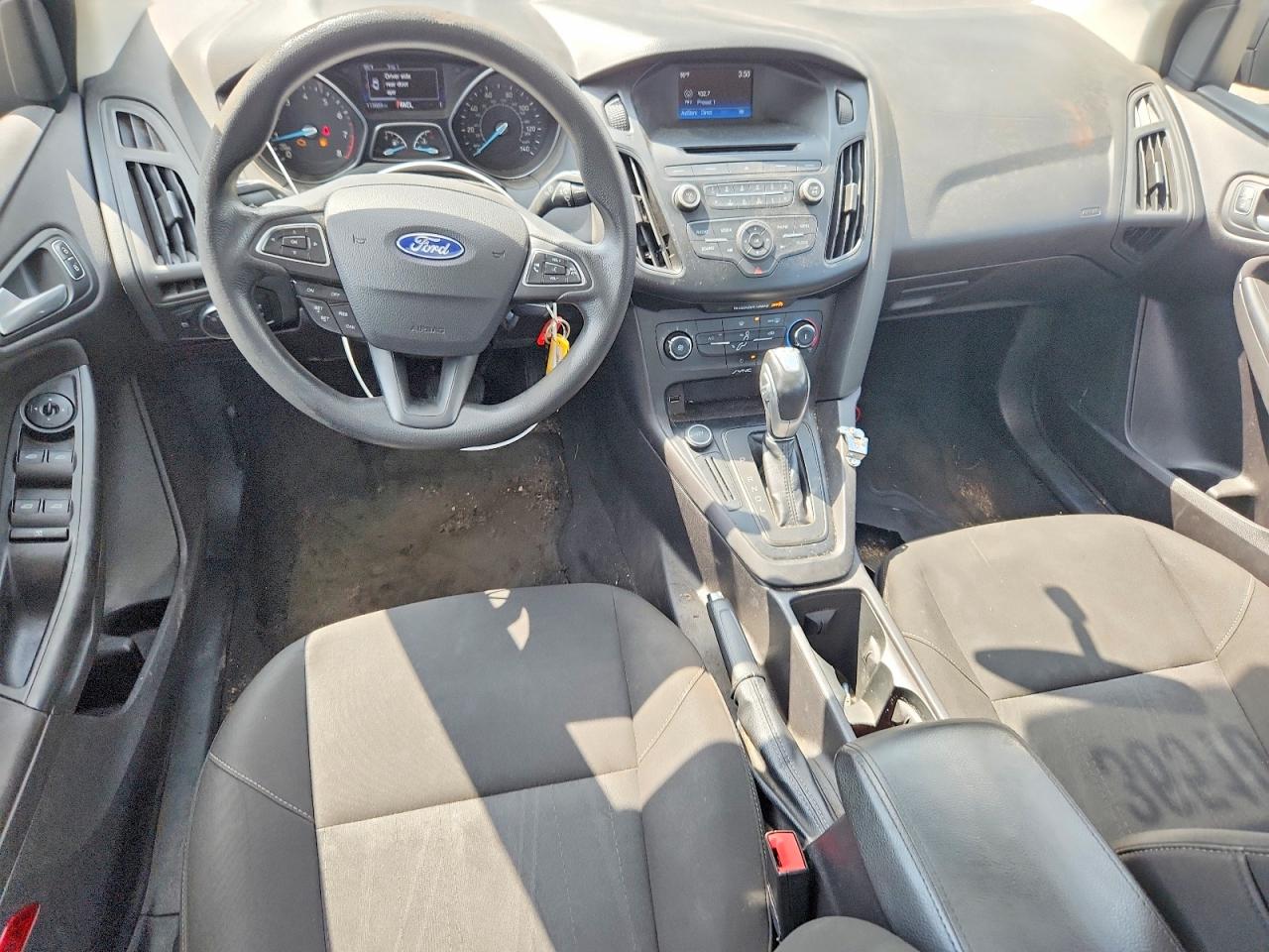 2015 Ford Focus Se Gray vin: 1FADP3F29FL270185