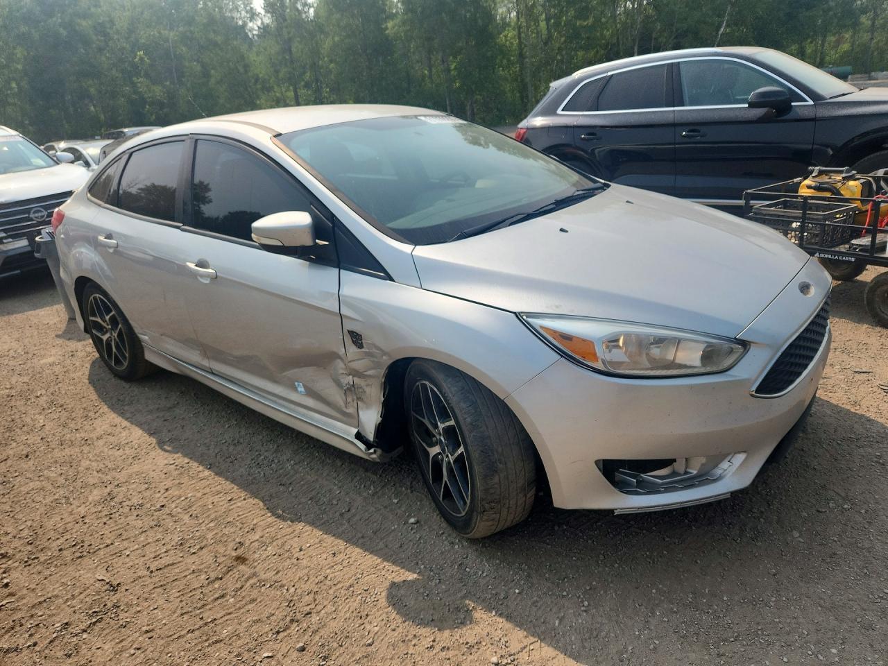 2015 Ford Focus Se Silver vin: 1FADP3F29FL278416