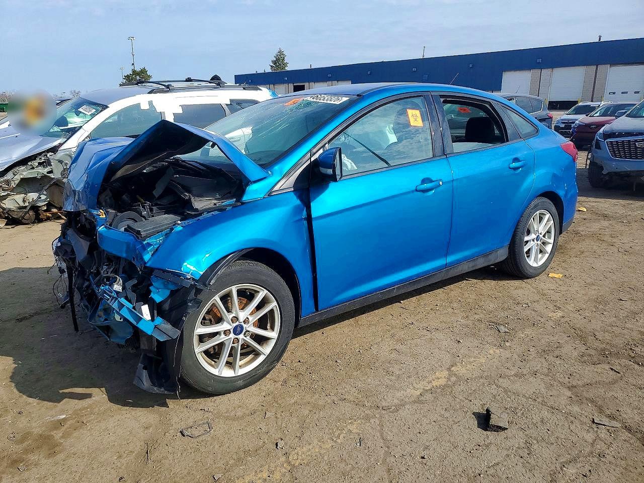 2015 Ford Focus Se Blue vin: 1FADP3F29FL305534