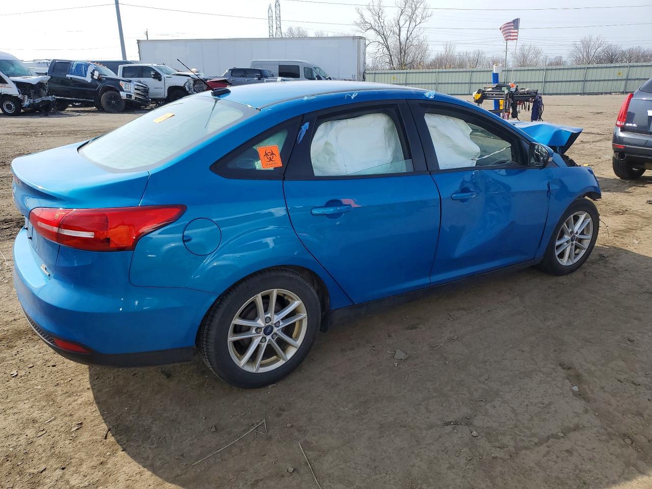 2015 Ford Focus Se Blue vin: 1FADP3F29FL305534