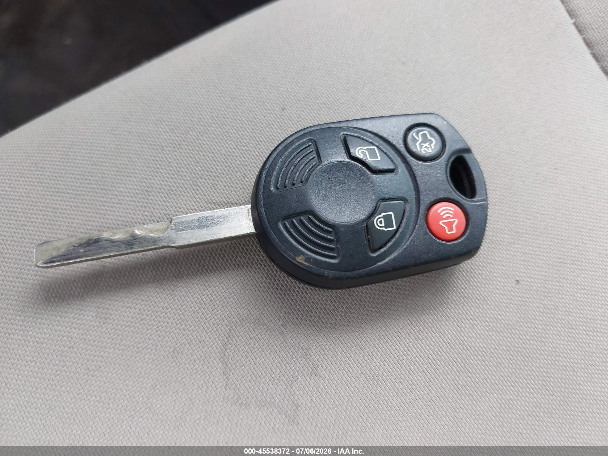 2015 Ford Focus Se Red vin: 1FADP3F29FL323869
