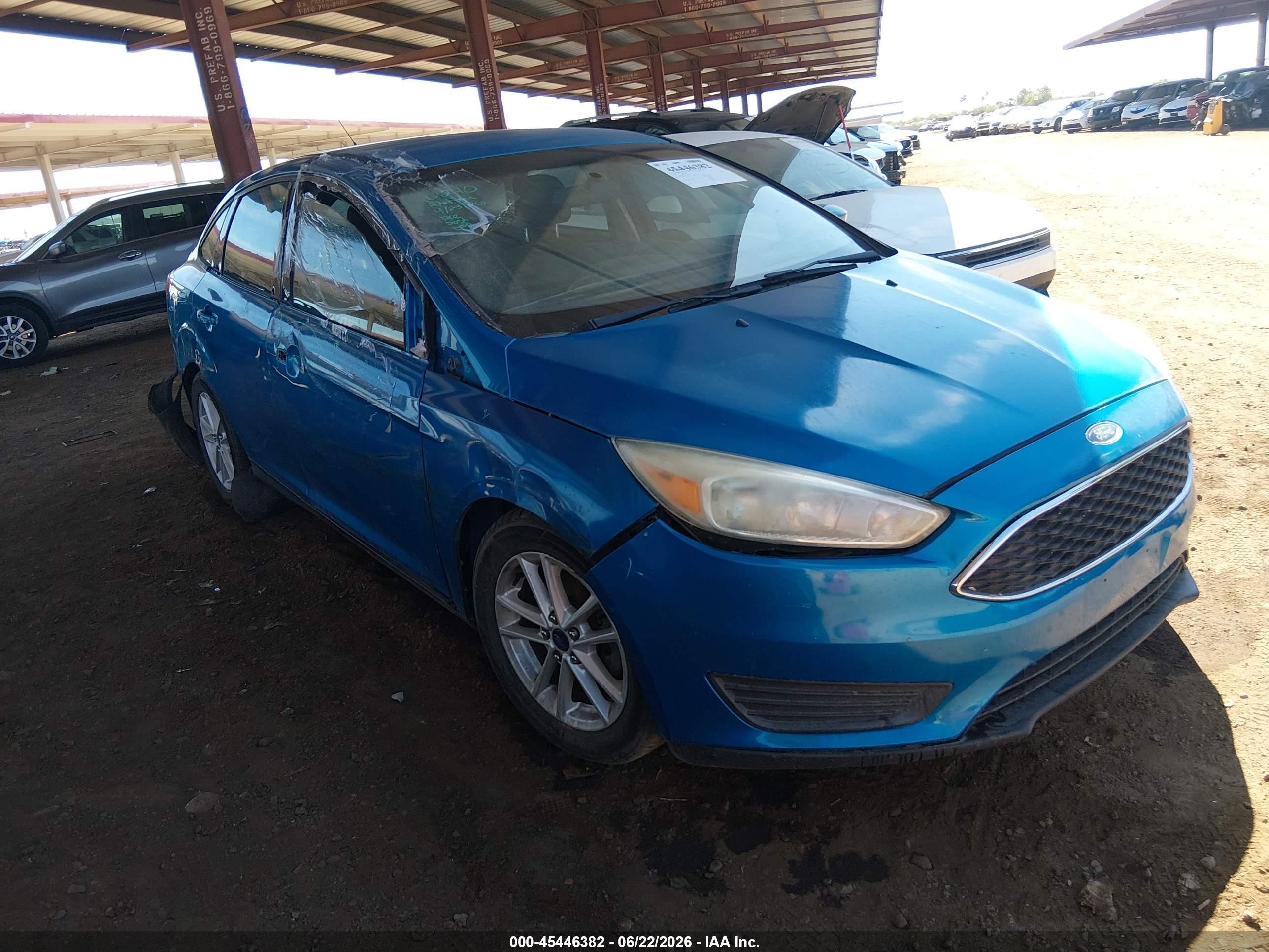2015 Ford Focus Se Blue vin: 1FADP3F29FL342227