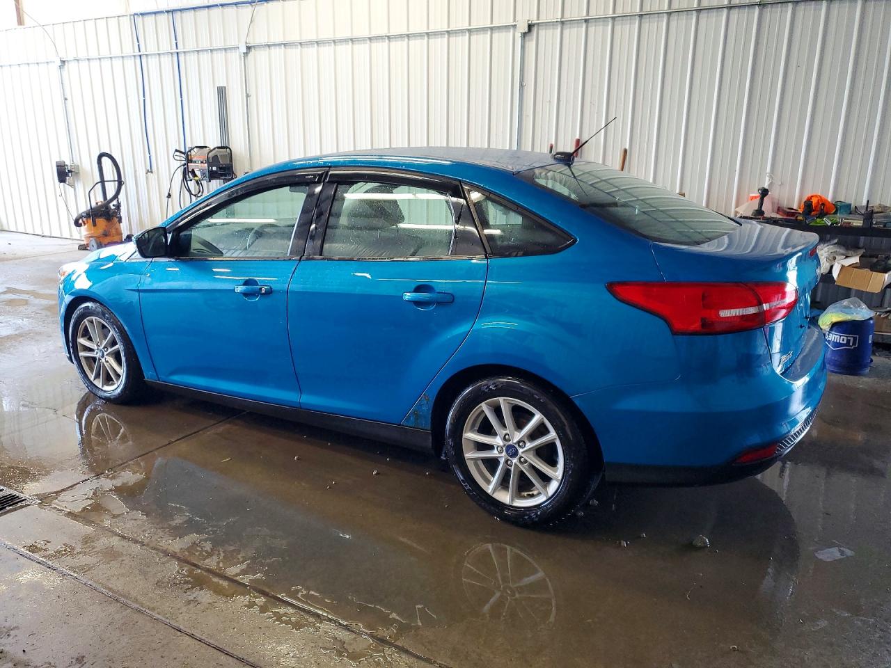 2015 Ford Focus Se Blue vin: 1FADP3F29FL355463