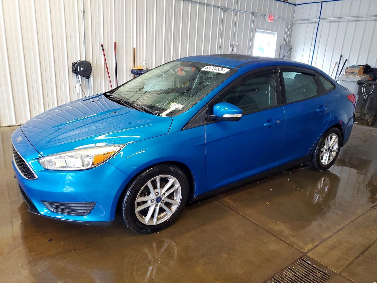 2015 Ford Focus Se Blue vin: 1FADP3F29FL355463