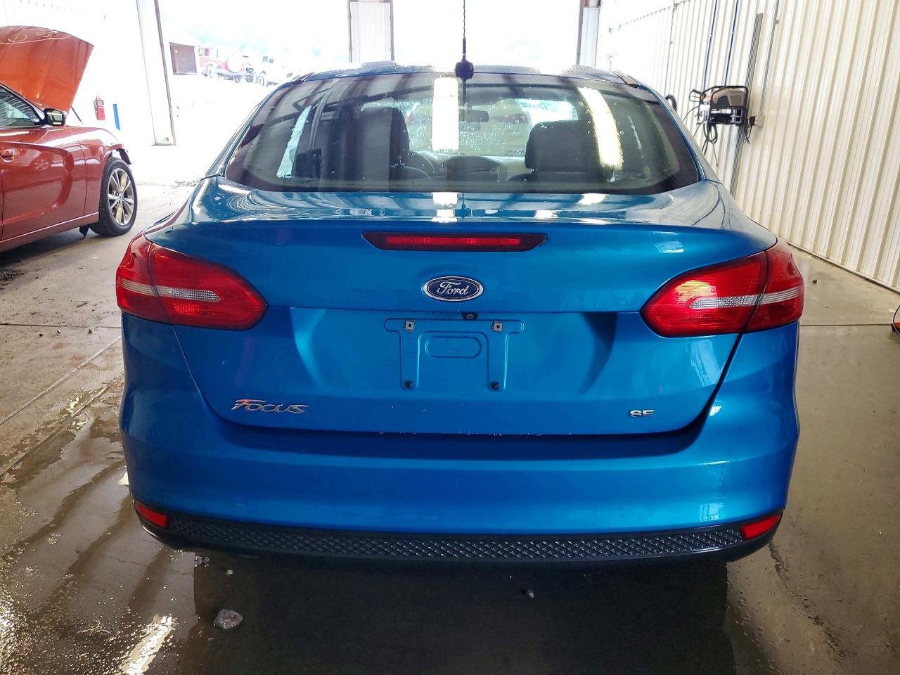 2015 Ford Focus Se Blue vin: 1FADP3F29FL355463