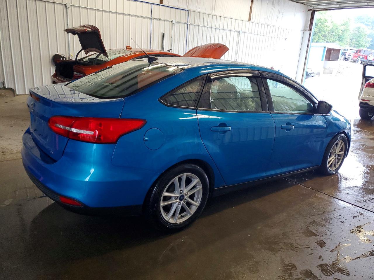 2015 Ford Focus Se Blue vin: 1FADP3F29FL355463