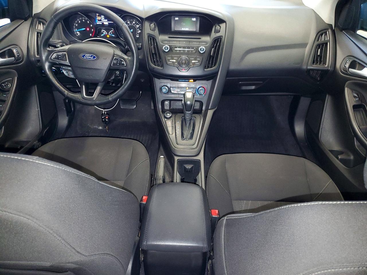 2015 Ford Focus Se Blue vin: 1FADP3F29FL355463