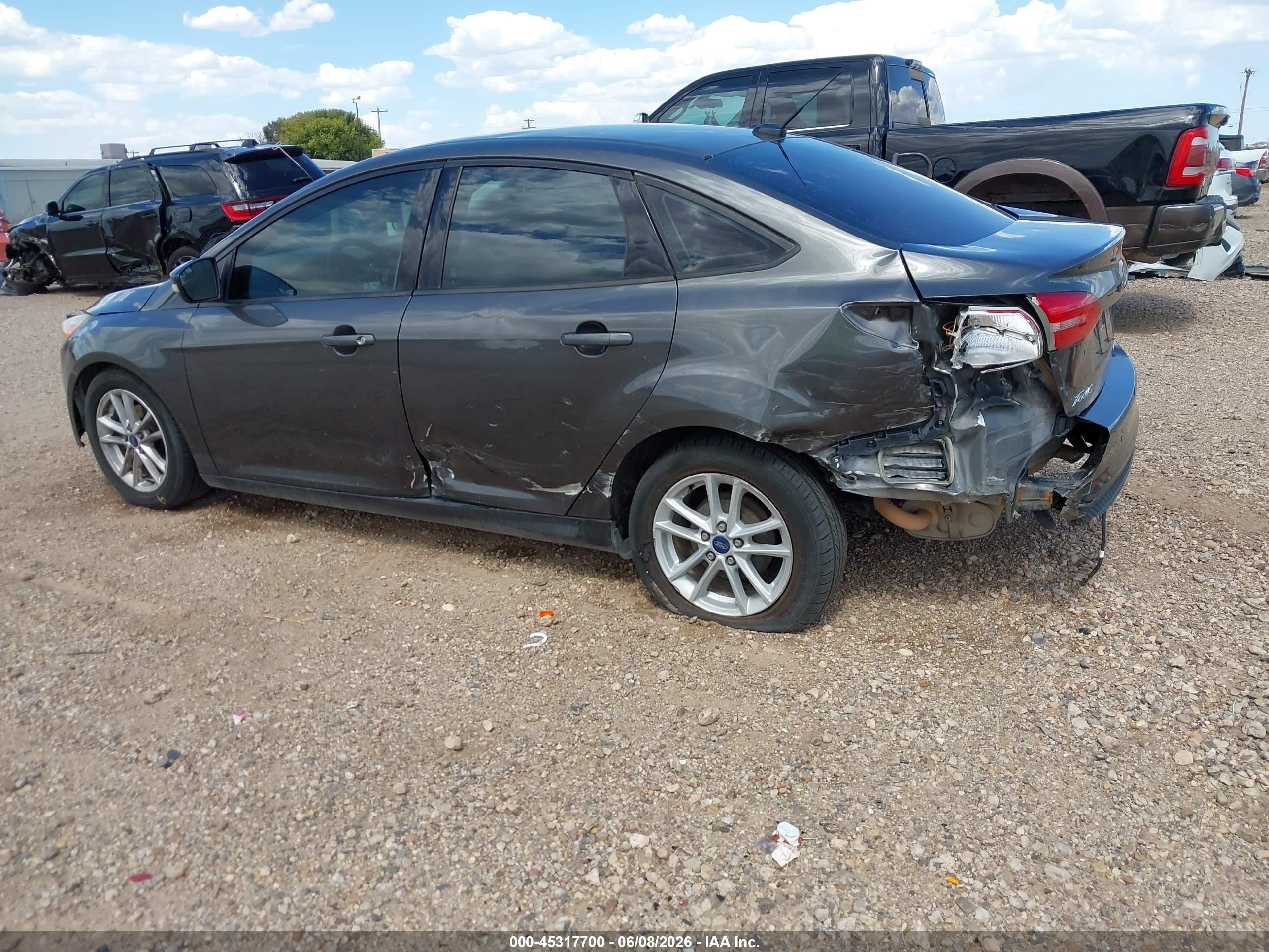 2015 Ford Focus Se Gray vin: 1FADP3F29FL363451