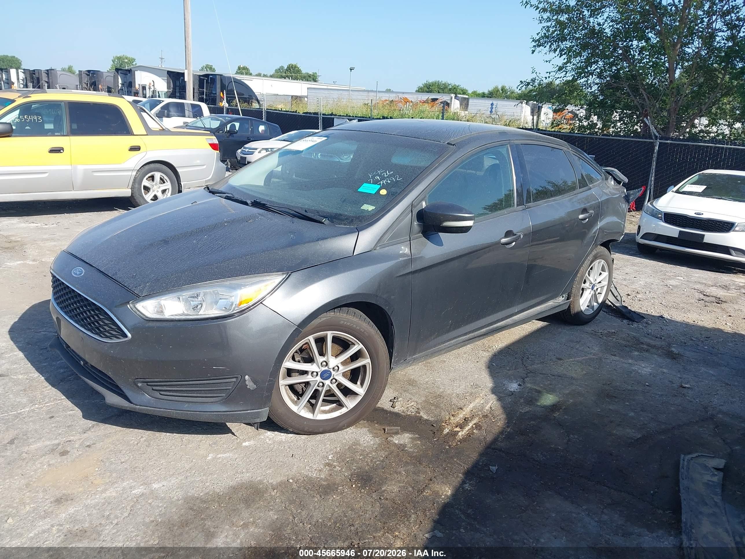 2015 Ford Focus Se Silver vin: 1FADP3F29FL379892