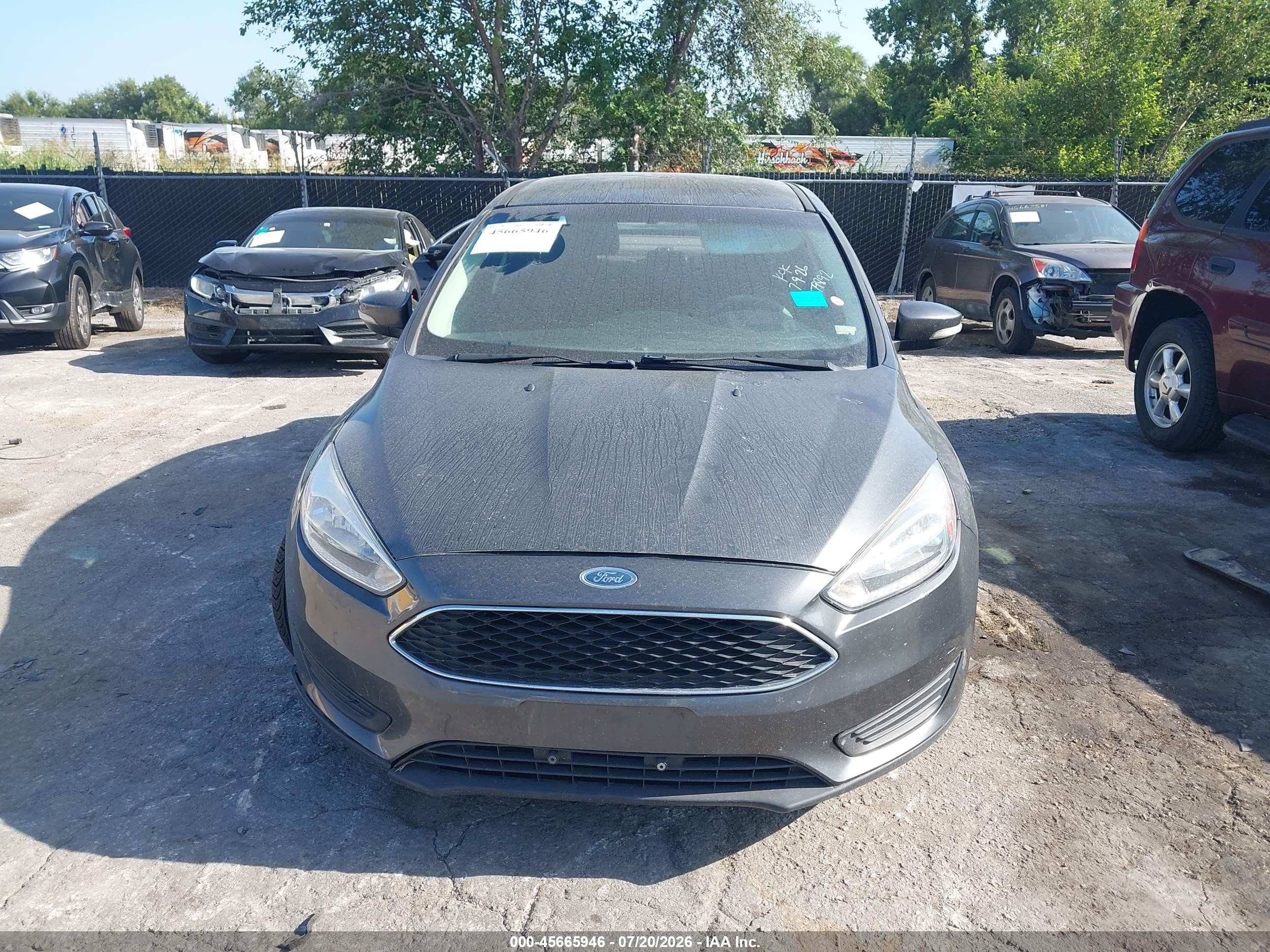 2015 Ford Focus Se Silver vin: 1FADP3F29FL379892
