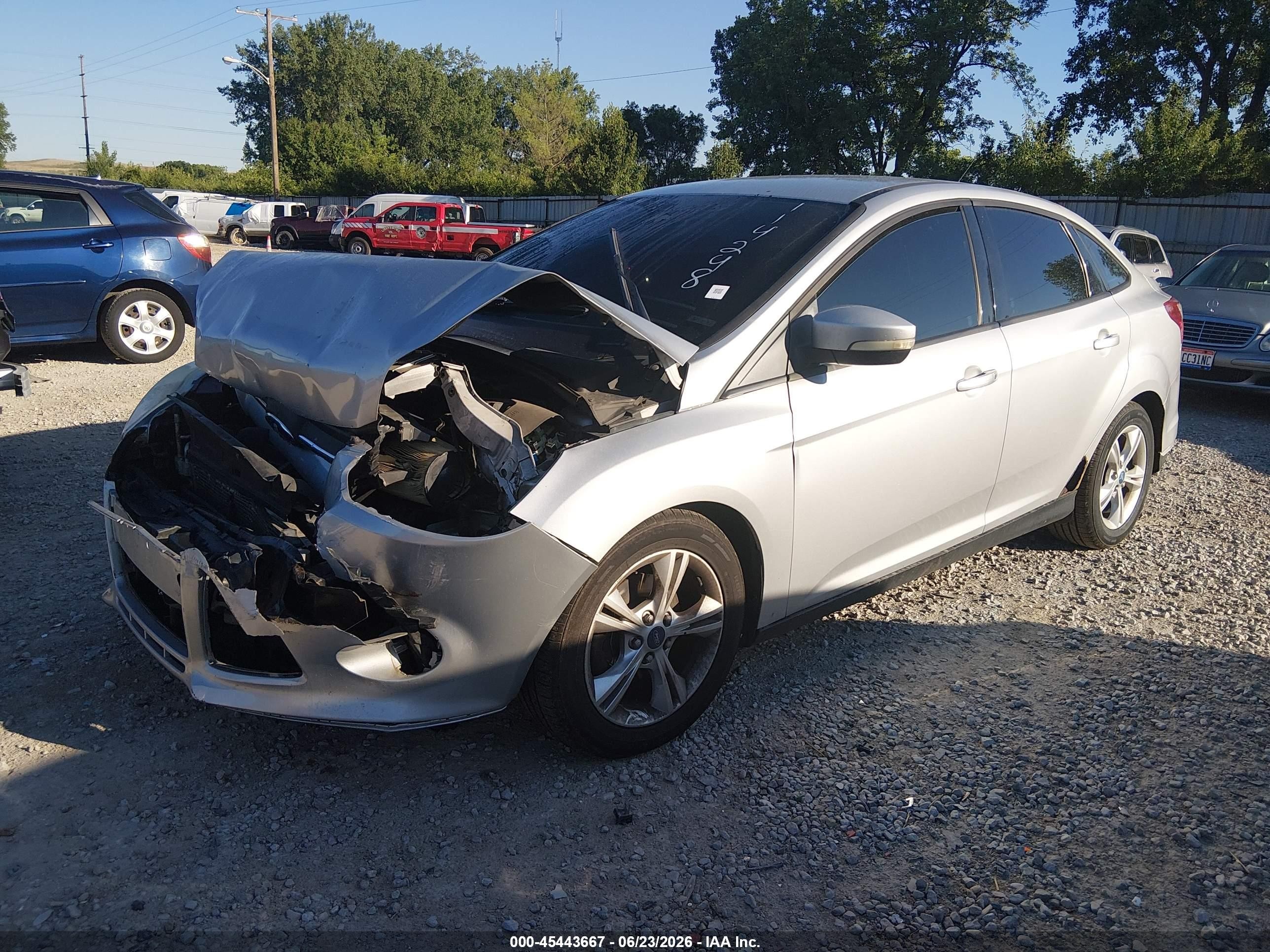 2013 Ford Focus Se Silver vin: 1FADP3F2XDL114248