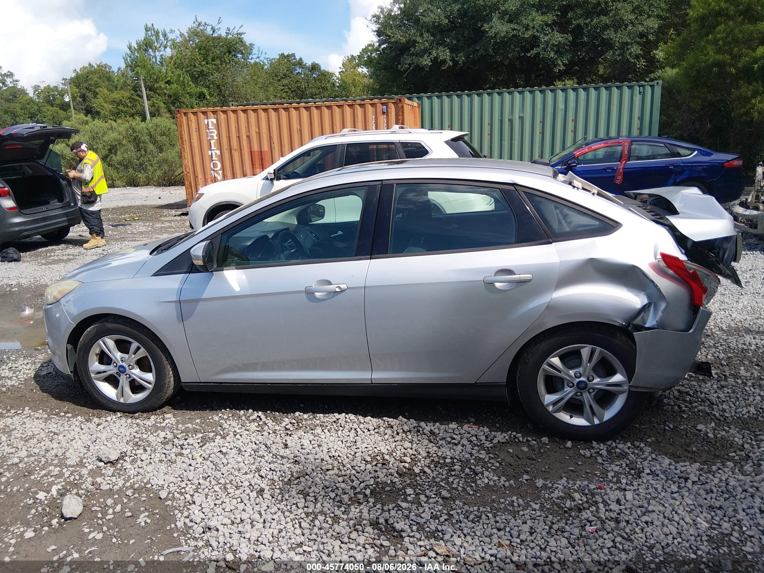 2013 Ford Focus Se Silver vin: 1FADP3F2XDL135357