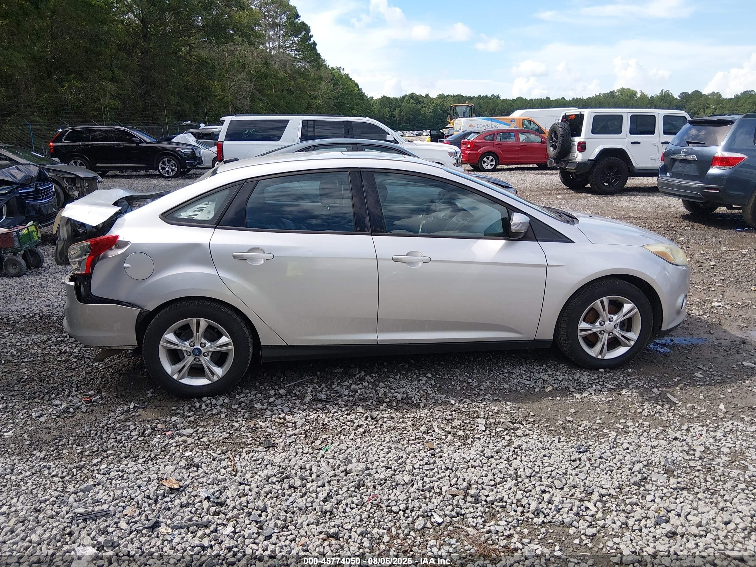 2013 Ford Focus Se Silver vin: 1FADP3F2XDL135357