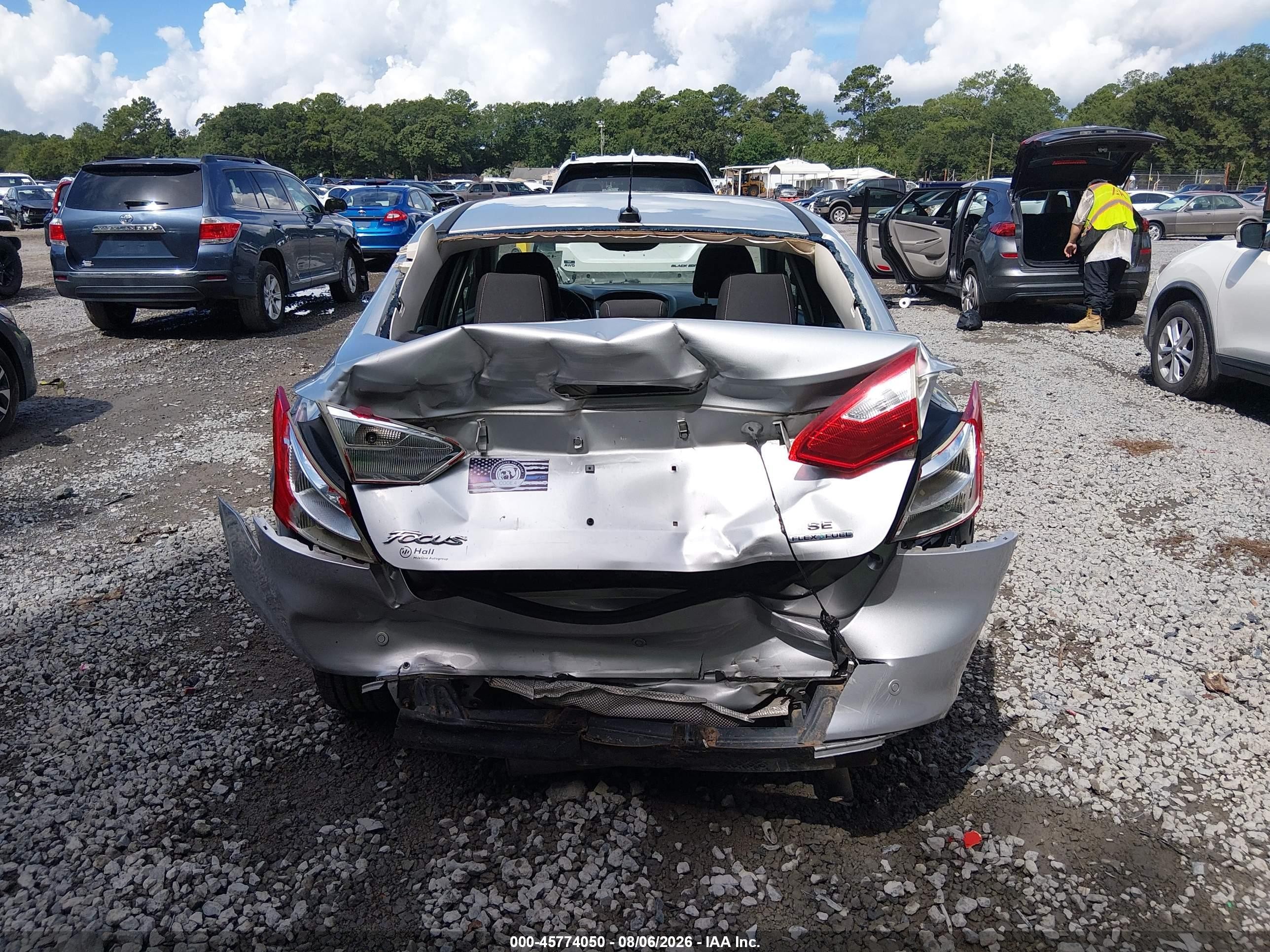 2013 Ford Focus Se Silver vin: 1FADP3F2XDL135357