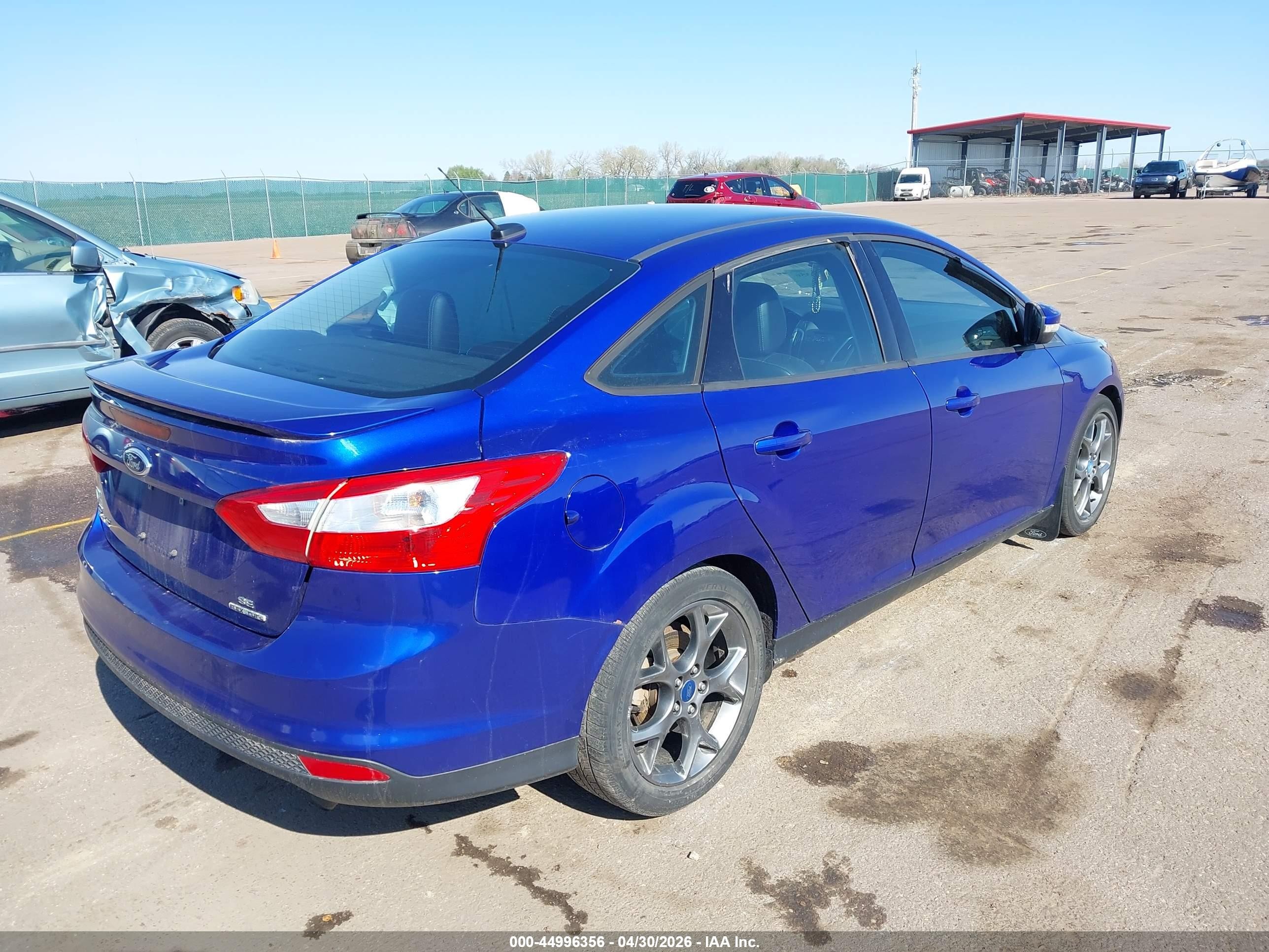2013 Ford Focus Se Blue vin: 1FADP3F2XDL151882